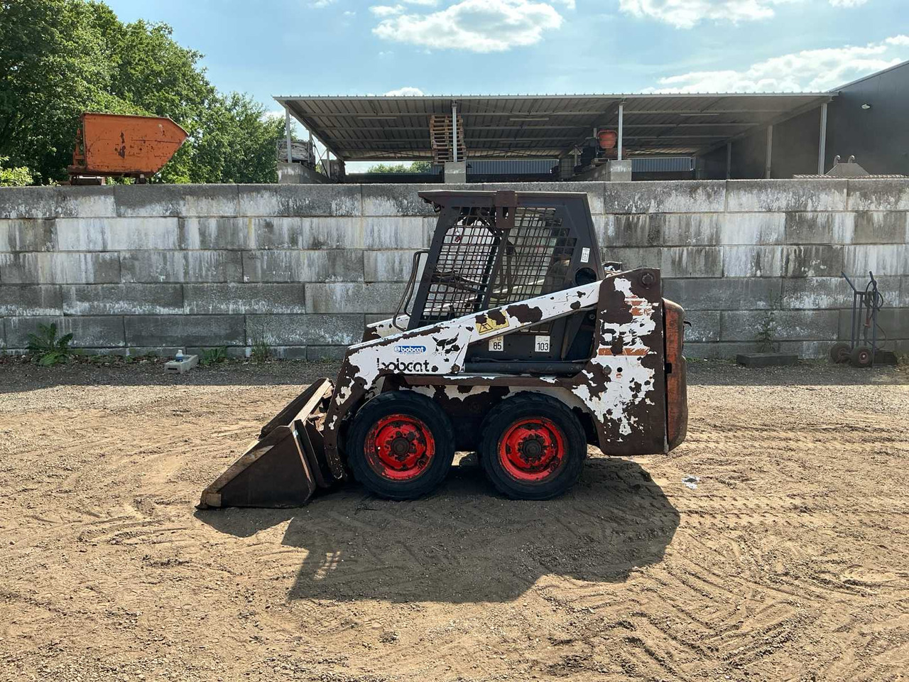 Bobcat 553 - Φορτωτής πλάγιας ολίσθησης: φωτογραφία 2 Bobcat 553 - Φορτωτής πλάγιας ολίσθησης: φωτογραφία 2