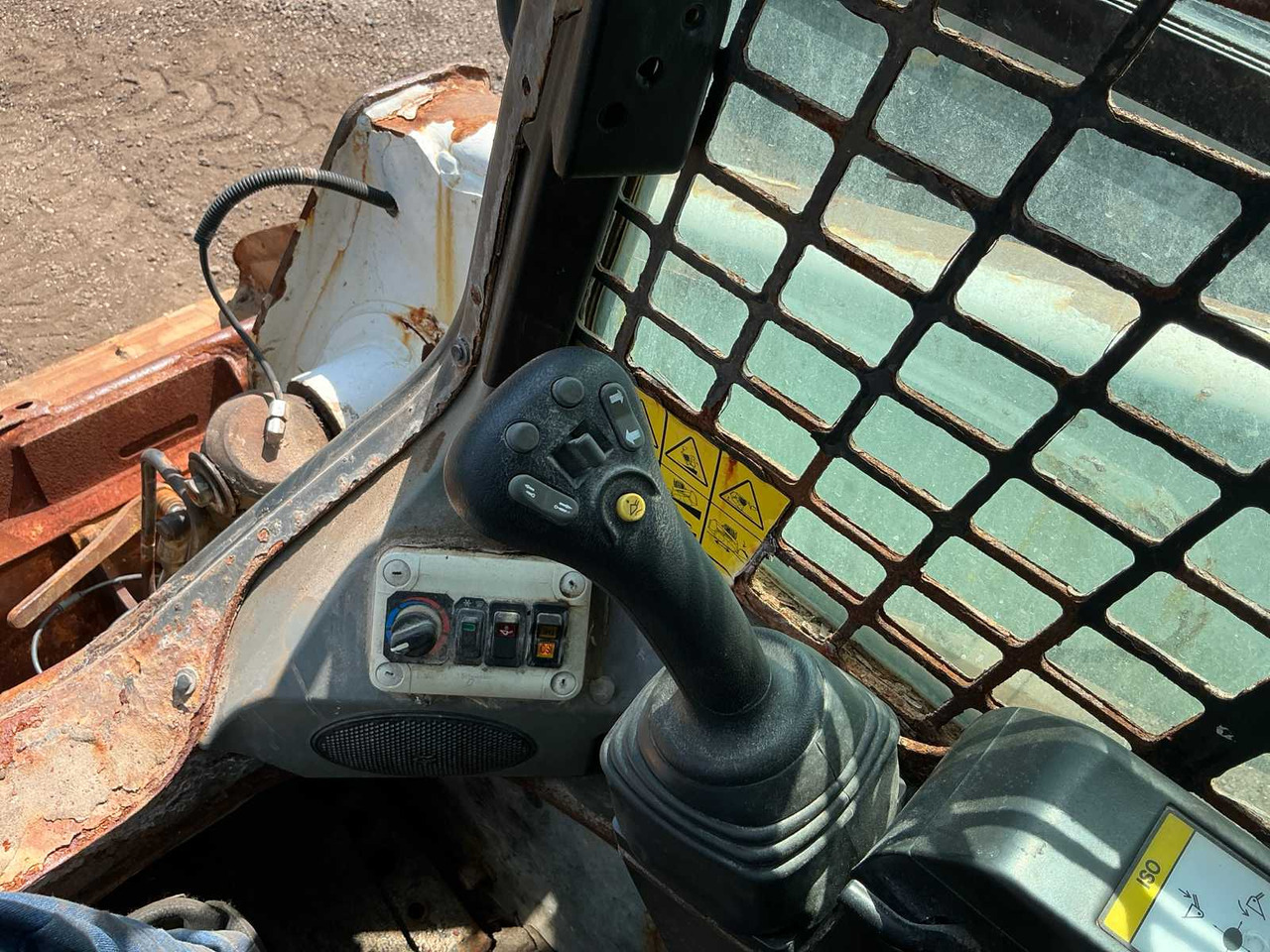 Φορτωτής πλάγιας ολίσθησης Bobcat S850: φωτογραφία 10