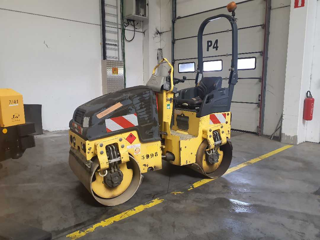 Bomag BW100ADM - Οδοστρωτήρες: φωτογραφία 1 Bomag BW100ADM - Οδοστρωτήρες: φωτογραφία 1
