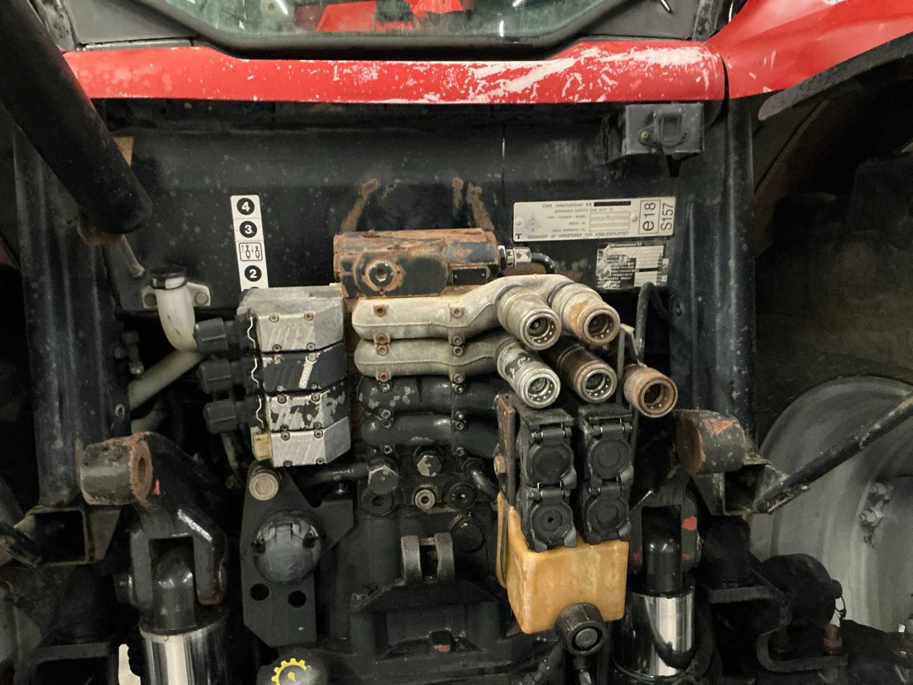 Τρακτέρ CASE IH MXU125 ALL-WHEEL DRIVE FARM TRACTOR: φωτογραφία 17