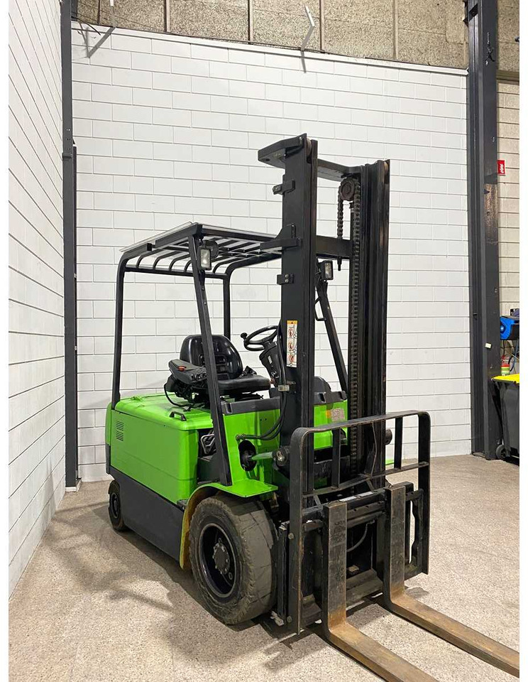 CATERPILLAR - 2011 - EP30K PAC - FORKLIFT - Περονοφόρο όχημα: φωτογραφία 2 CATERPILLAR - 2011 - EP30K PAC - FORKLIFT - Περονοφόρο όχημα: φωτογραφία 2