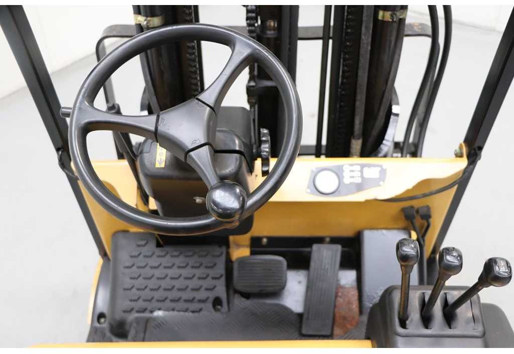 CATERPILLAR - EP15KRT - FORKLIFT TRIPLEX - SIDESHIFT, 3590 HOURS - Περονοφόρο όχημα: φωτογραφία 3 CATERPILLAR - EP15KRT - FORKLIFT TRIPLEX - SIDESHIFT, 3590 HOURS - Περονοφόρο όχημα: φωτογραφία 3