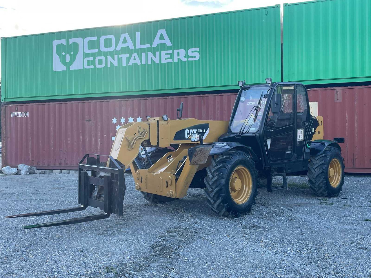 CATERPILLAR - TH414 - TELESCOPIC LOADER - 2013 - Ελαστιχοφόρος φορτωτής: φωτογραφία 4 CATERPILLAR - TH414 - TELESCOPIC LOADER - 2013 - Ελαστιχοφόρος φορτωτής: φωτογραφία 4