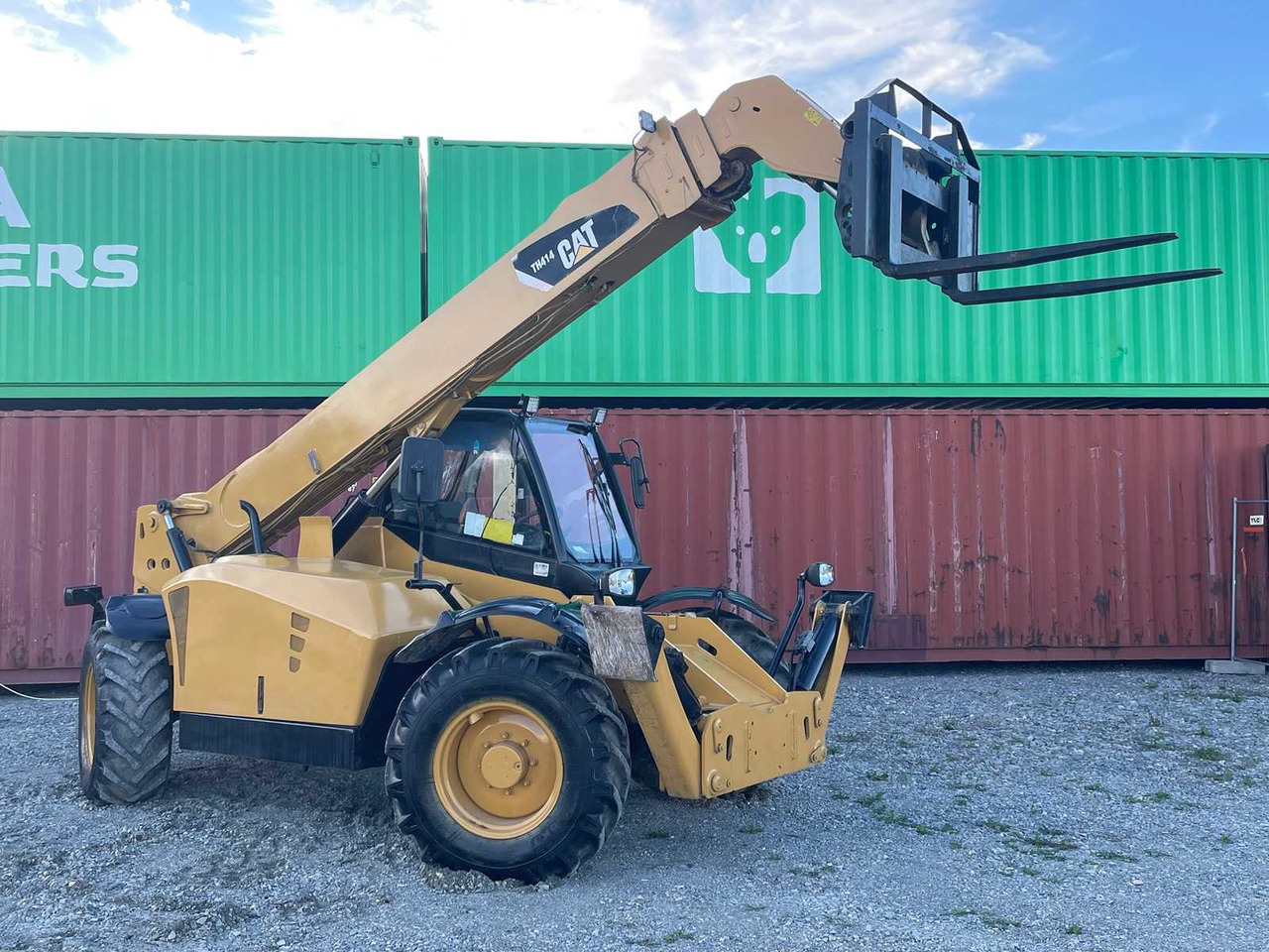 CATERPILLAR - TH414 - TELESCOPIC LOADER - 2013 - Ελαστιχοφόρος φορτωτής: φωτογραφία 2 CATERPILLAR - TH414 - TELESCOPIC LOADER - 2013 - Ελαστιχοφόρος φορτωτής: φωτογραφία 2