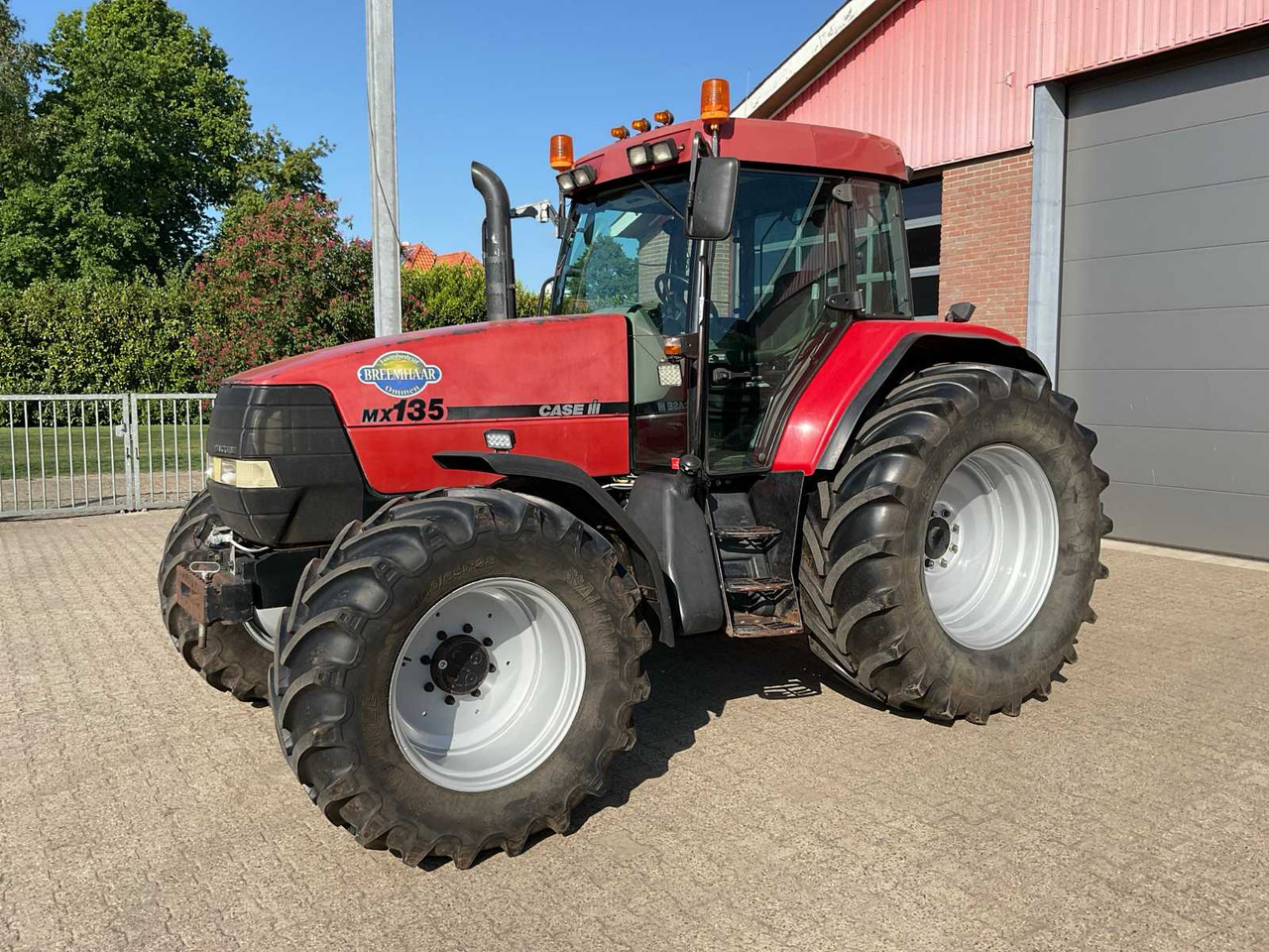 Case IH MX 135 - Τρακτέρ: φωτογραφία 1 Case IH MX 135 - Τρακτέρ: φωτογραφία 1