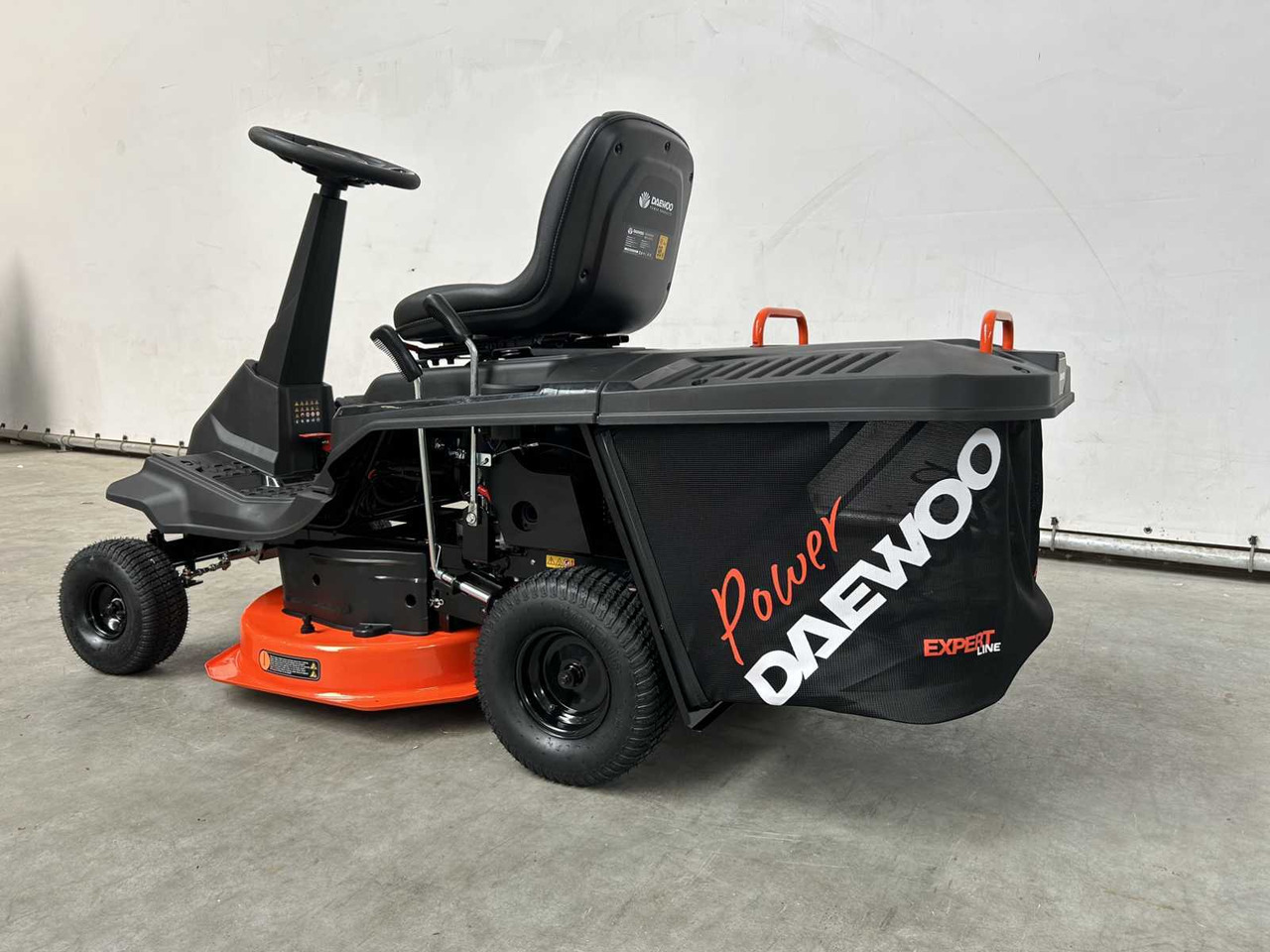 Daewoo DAXRM224 - Χλοοκοπτικό: φωτογραφία 4 Daewoo DAXRM224 - Χλοοκοπτικό: φωτογραφία 4