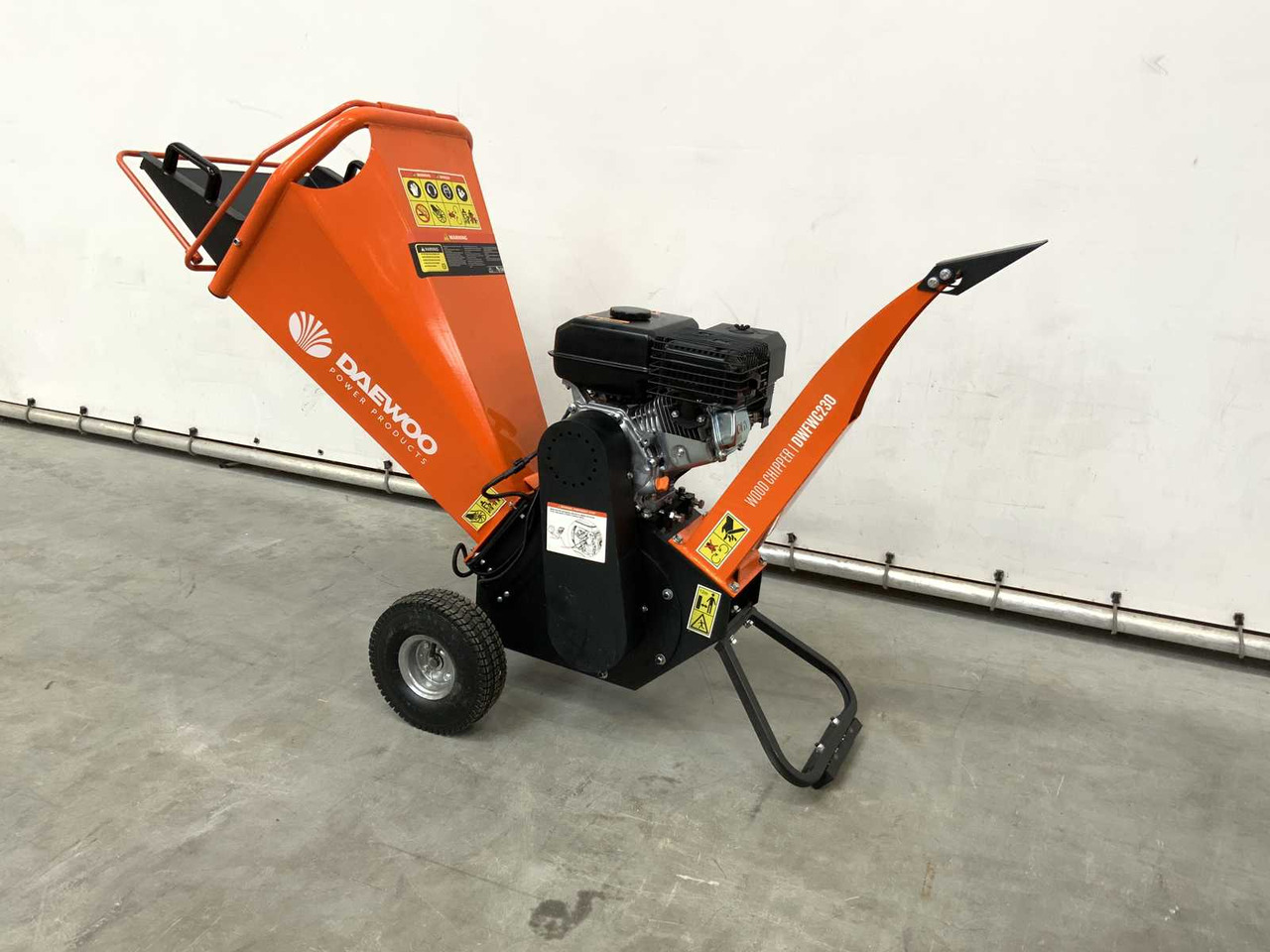 Daewoo DWFWC230 - Θρυμματιστής: φωτογραφία 3 Daewoo DWFWC230 - Θρυμματιστής: φωτογραφία 3