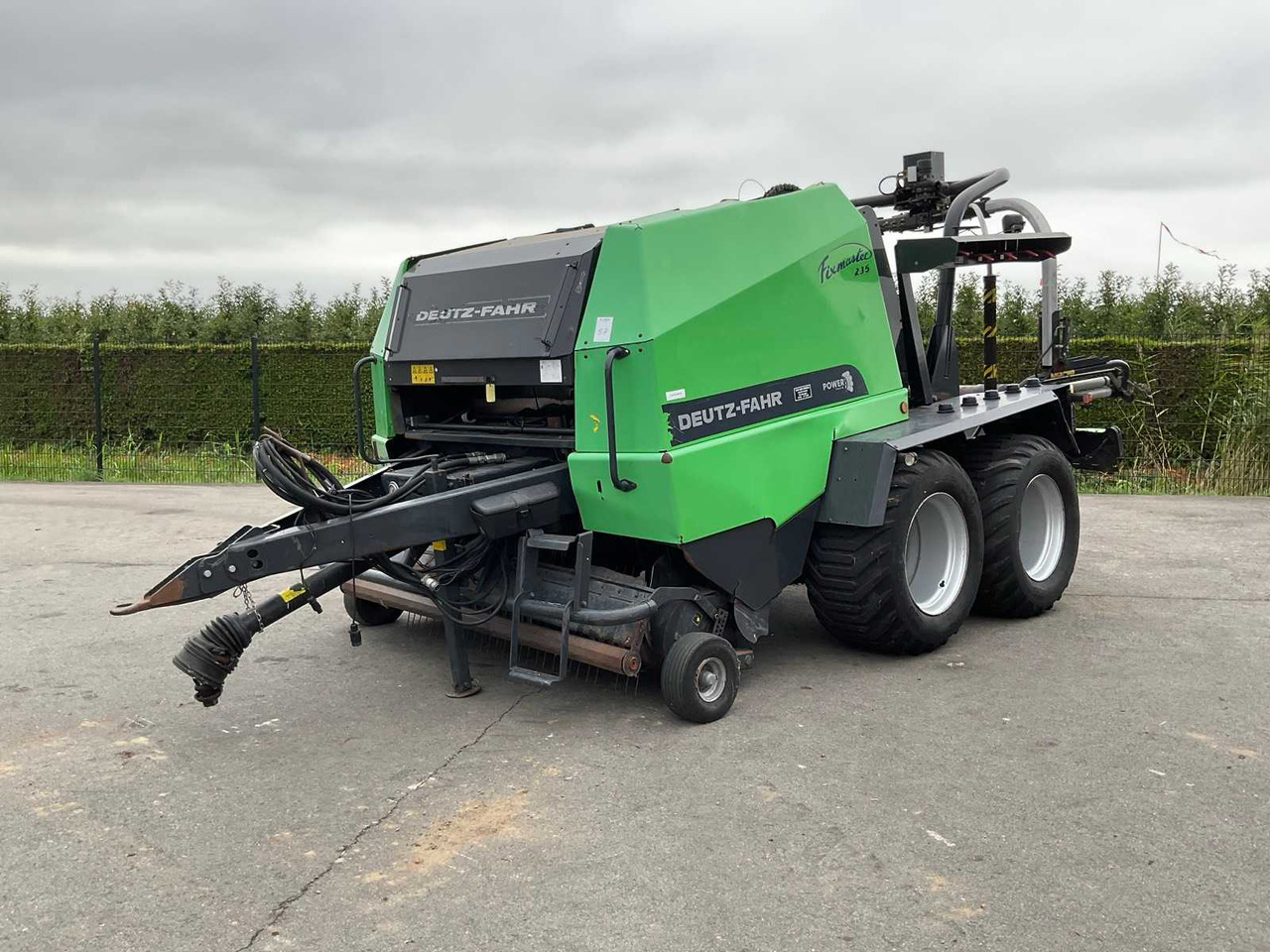 Deutz-Fahr Fixmaster 235 - Χορτοδετική μηχανή στρόγγυλης μπάλας, Μηχάνημα περιτύλιξης: φωτογραφία 2 Deutz-Fahr Fixmaster 235 - Χορτοδετική μηχανή στρόγγυλης μπάλας, Μηχάνημα περιτύλιξης: φωτογραφία 2