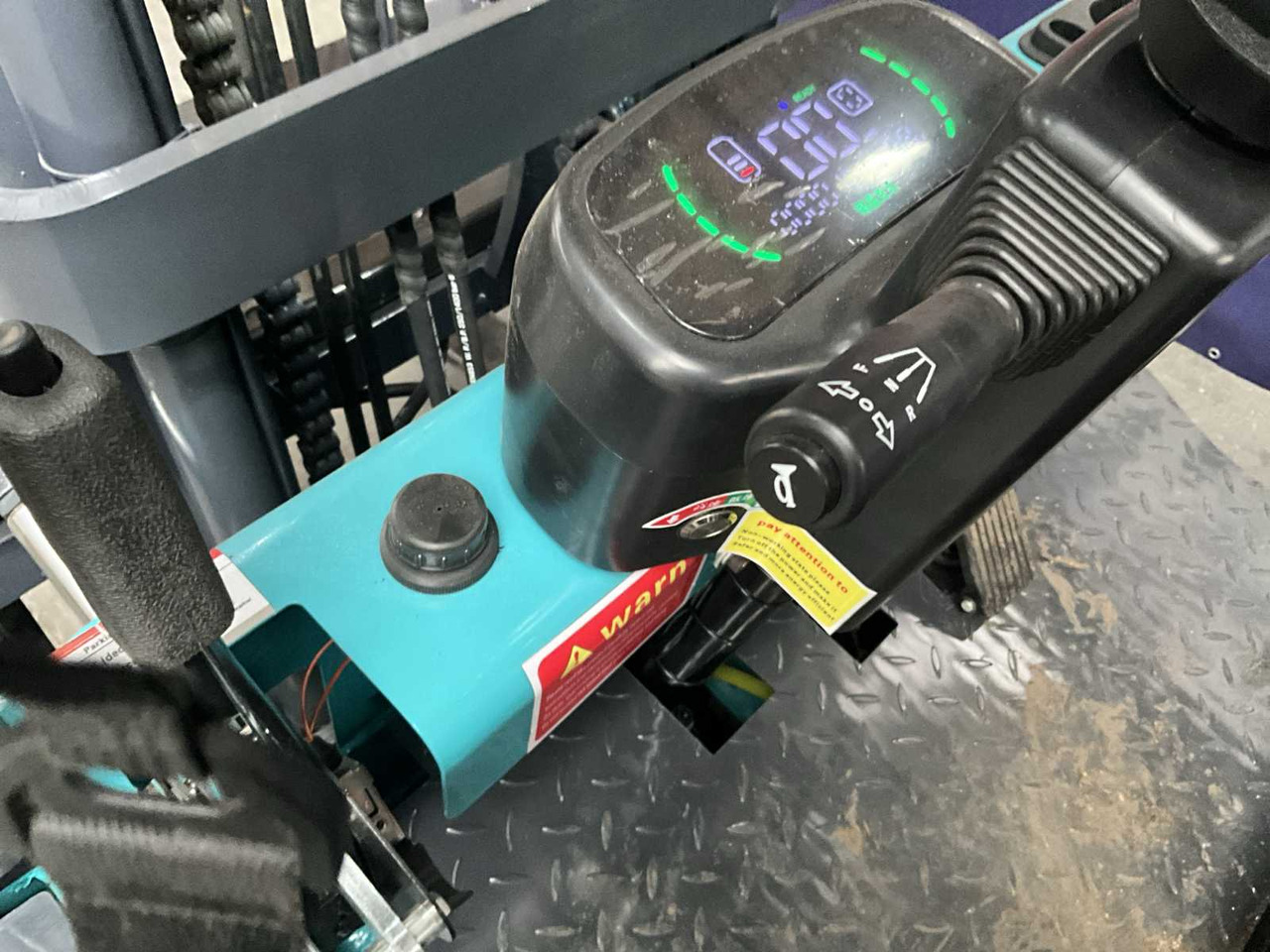 Περονοφόρο όχημα EASY-GOING - CPD-30 - ELECTRIC FORKLIFT TRUCK - 2024: φωτογραφία 12 Περονοφόρο όχημα EASY-GOING - CPD-30 - ELECTRIC FORKLIFT TRUCK - 2024: φωτογραφία 12