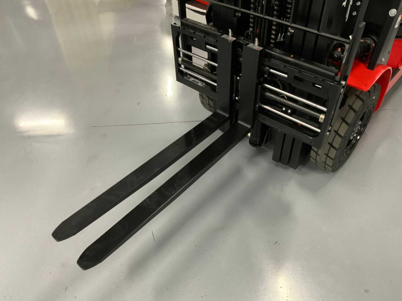 EP - EFL 252 X - FORK POSITIONER, SIDESHIFT, TRIPLEX, FORKLIFT 2025 - Περονοφόρο όχημα: φωτογραφία 3 EP - EFL 252 X - FORK POSITIONER, SIDESHIFT, TRIPLEX, FORKLIFT 2025 - Περονοφόρο όχημα: φωτογραφία 3