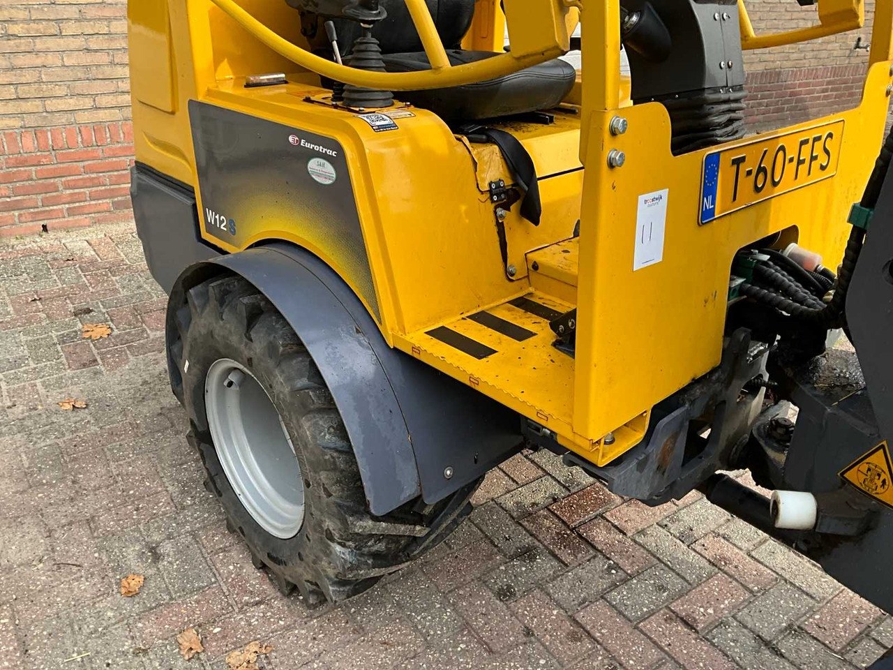 Ελαστιχοφόρος φορτωτής Eurotrac 2020 EUROTRAC W12S SHOVEL: φωτογραφία 15 Ελαστιχοφόρος φορτωτής Eurotrac 2020 EUROTRAC W12S SHOVEL: φωτογραφία 15