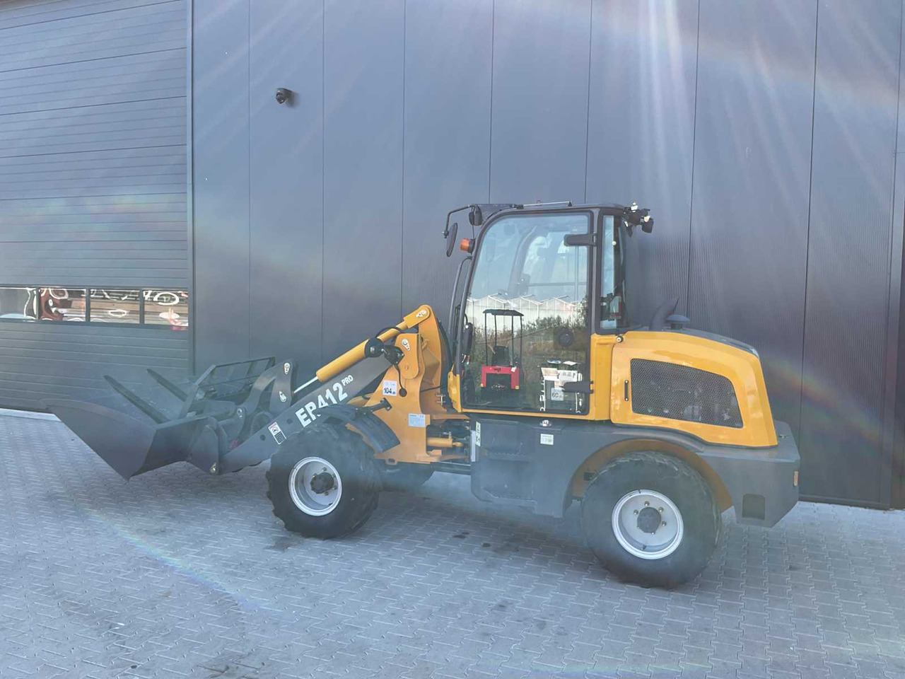 Evernote ER412PRO - Ελαστιχοφόρος φορτωτής: φωτογραφία 2 Evernote ER412PRO - Ελαστιχοφόρος φορτωτής: φωτογραφία 2