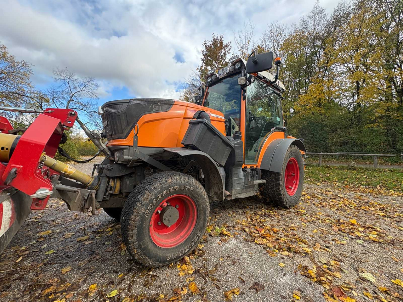 FENDT 209 V VARIO FARM TRACTOR WITH ALL-WHEEL DRIVE - Τρακτέρ: φωτογραφία 1 FENDT 209 V VARIO FARM TRACTOR WITH ALL-WHEEL DRIVE - Τρακτέρ: φωτογραφία 1