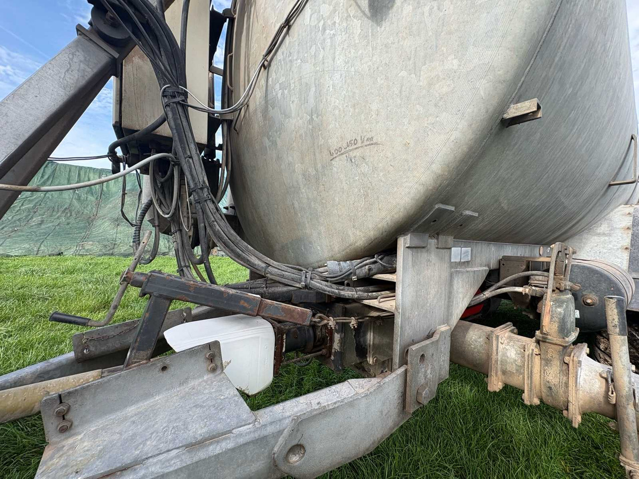 FLIEGL Güllefass mit Schleppschuhverteiler und Scheibeninjektor - Κοπροδιανομέας: φωτογραφία 5 FLIEGL Güllefass mit Schleppschuhverteiler und Scheibeninjektor - Κοπροδιανομέας: φωτογραφία 5