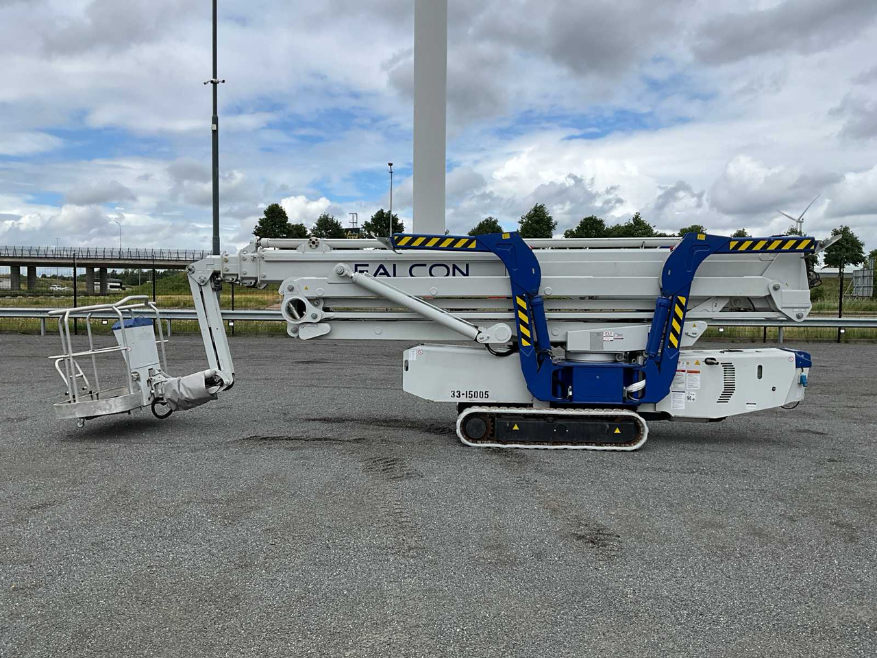 Falcon Spider FS330Z Hybride 33mtr - Πλατφόρμα εναέρια: φωτογραφία 3 Falcon Spider FS330Z Hybride 33mtr - Πλατφόρμα εναέρια: φωτογραφία 3