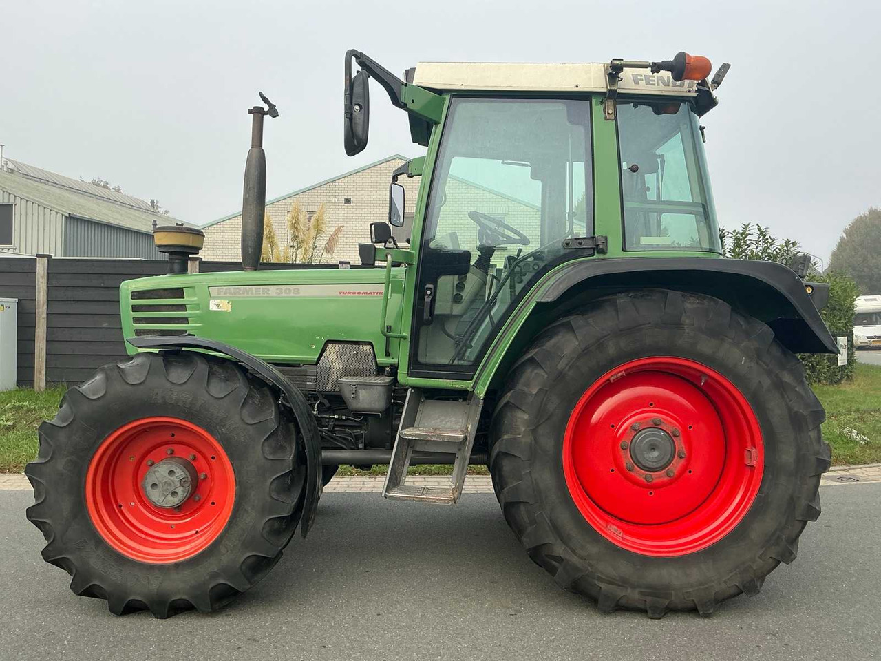 Fendt 308 Turbomatik - Τρακτέρ: φωτογραφία 2 Fendt 308 Turbomatik - Τρακτέρ: φωτογραφία 2