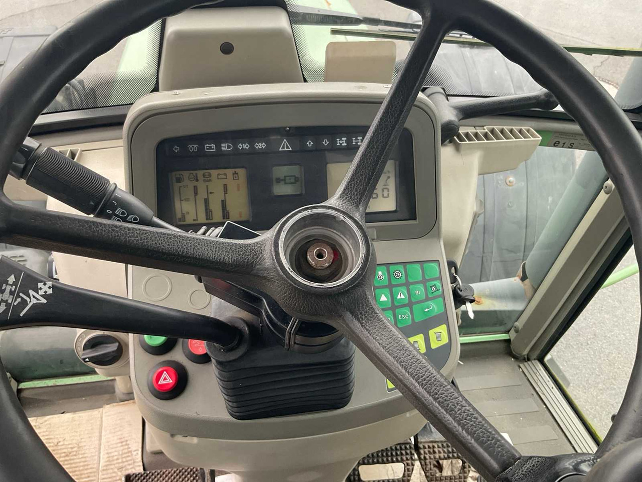 Τρακτέρ Fendt 714: φωτογραφία 26