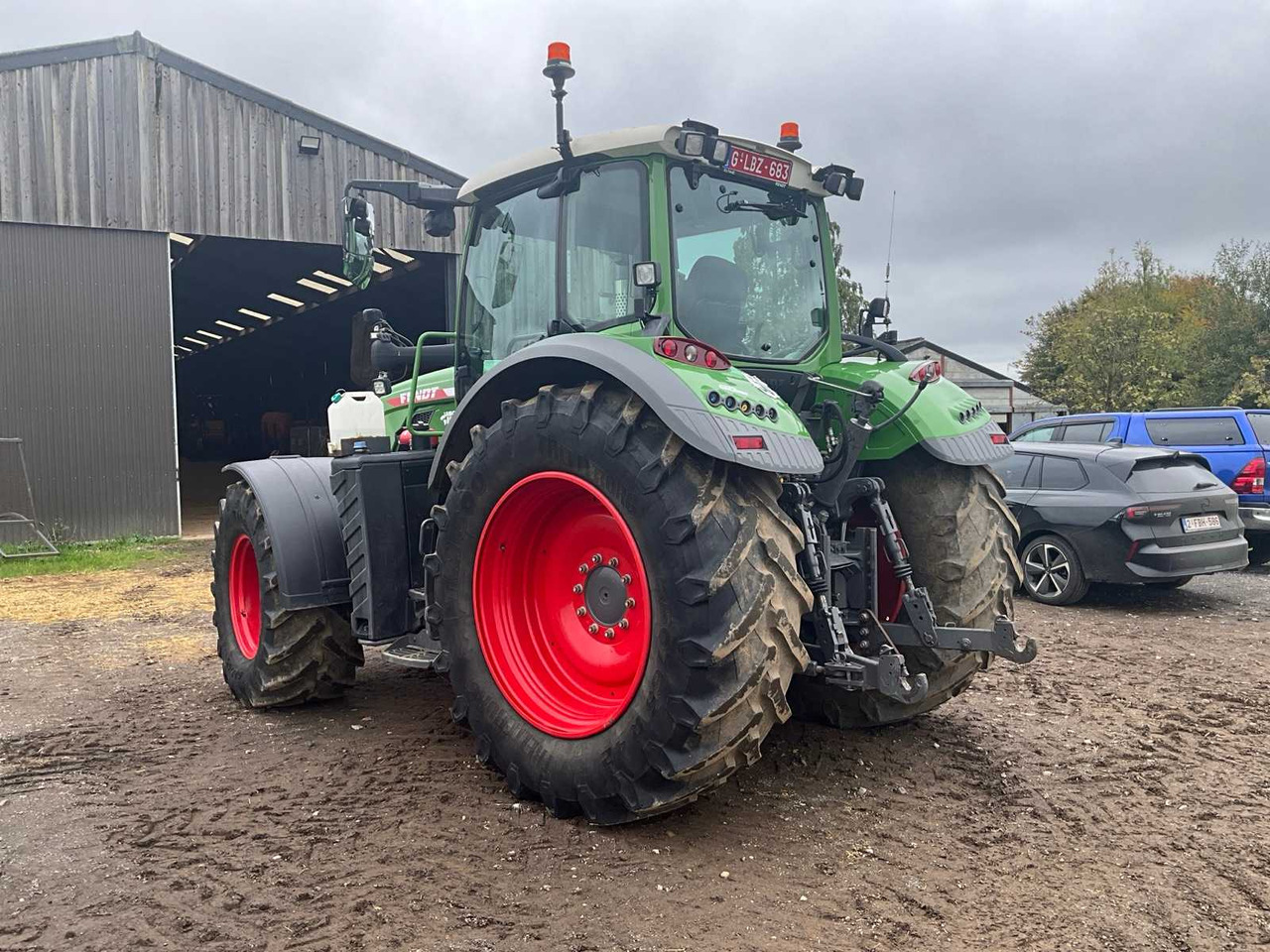 Fendt 720 Power + - Τρακτέρ: φωτογραφία 4 Fendt 720 Power + - Τρακτέρ: φωτογραφία 4
