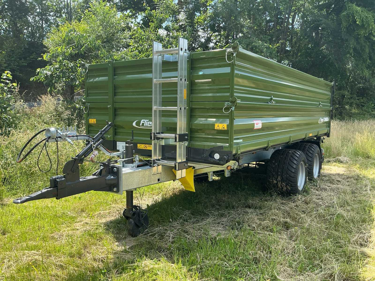 Fliegl TDK 90 - Ανατρεπόμενη ρυμούλκα για τρακτέρ: φωτογραφία 1 Fliegl TDK 90 - Ανατρεπόμενη ρυμούλκα για τρακτέρ: φωτογραφία 1