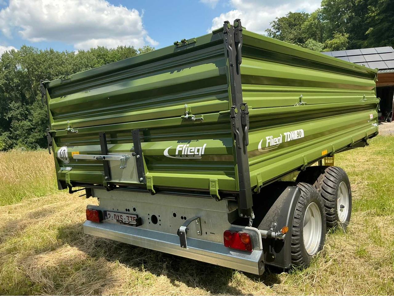Fliegl TDK 90 - Ανατρεπόμενη ρυμούλκα για τρακτέρ: φωτογραφία 3 Fliegl TDK 90 - Ανατρεπόμενη ρυμούλκα για τρακτέρ: φωτογραφία 3