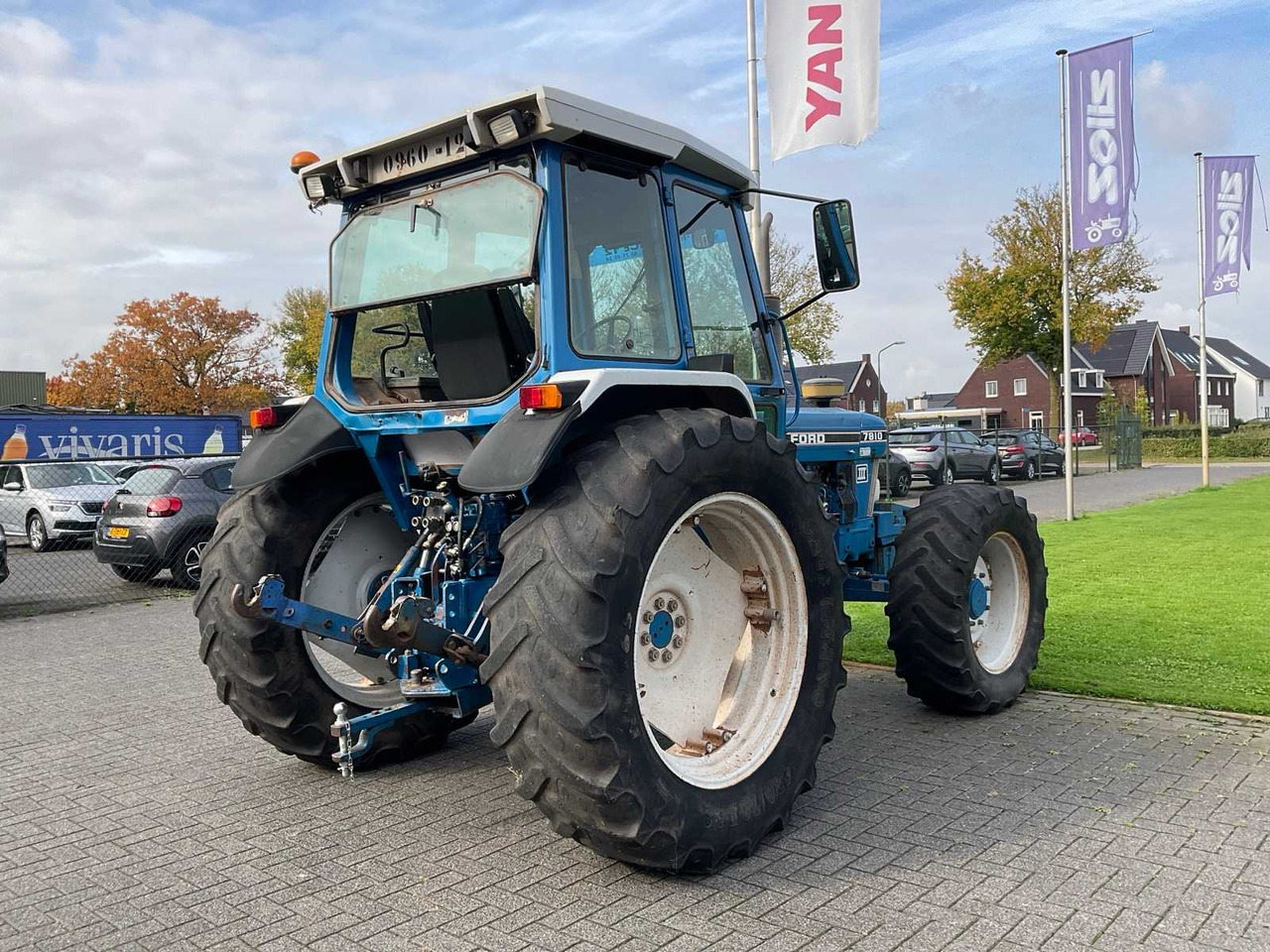 Ford 7810 gen3 - Τρακτέρ: φωτογραφία 4 Ford 7810 gen3 - Τρακτέρ: φωτογραφία 4