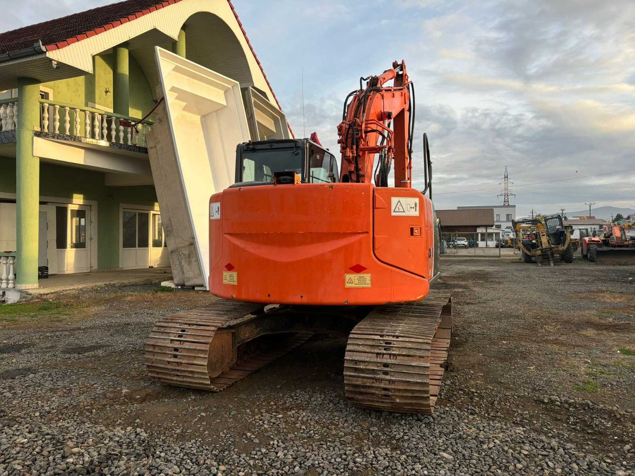 HITACHI - ZX135US - 3 - TRACKED EXCAVATOR - Εκσκαφέας: φωτογραφία 3 HITACHI - ZX135US - 3 - TRACKED EXCAVATOR - Εκσκαφέας: φωτογραφία 3