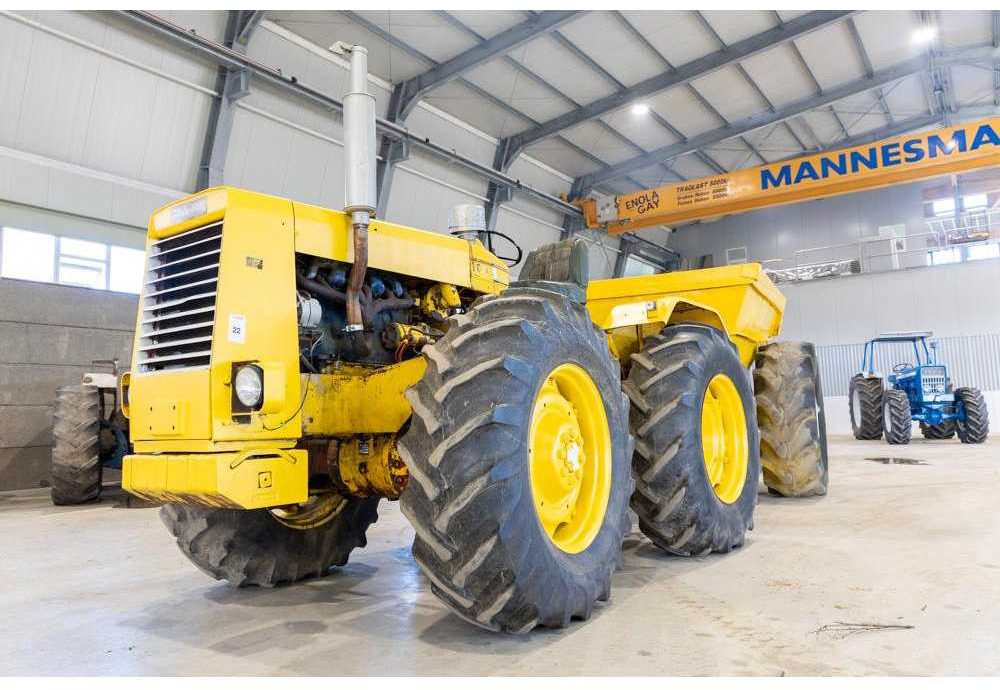 HUIR-HILL - MH 101 - 4-WHEEL DRIVE TRACTOR - Τρακτέρ: φωτογραφία 2 HUIR-HILL - MH 101 - 4-WHEEL DRIVE TRACTOR - Τρακτέρ: φωτογραφία 2