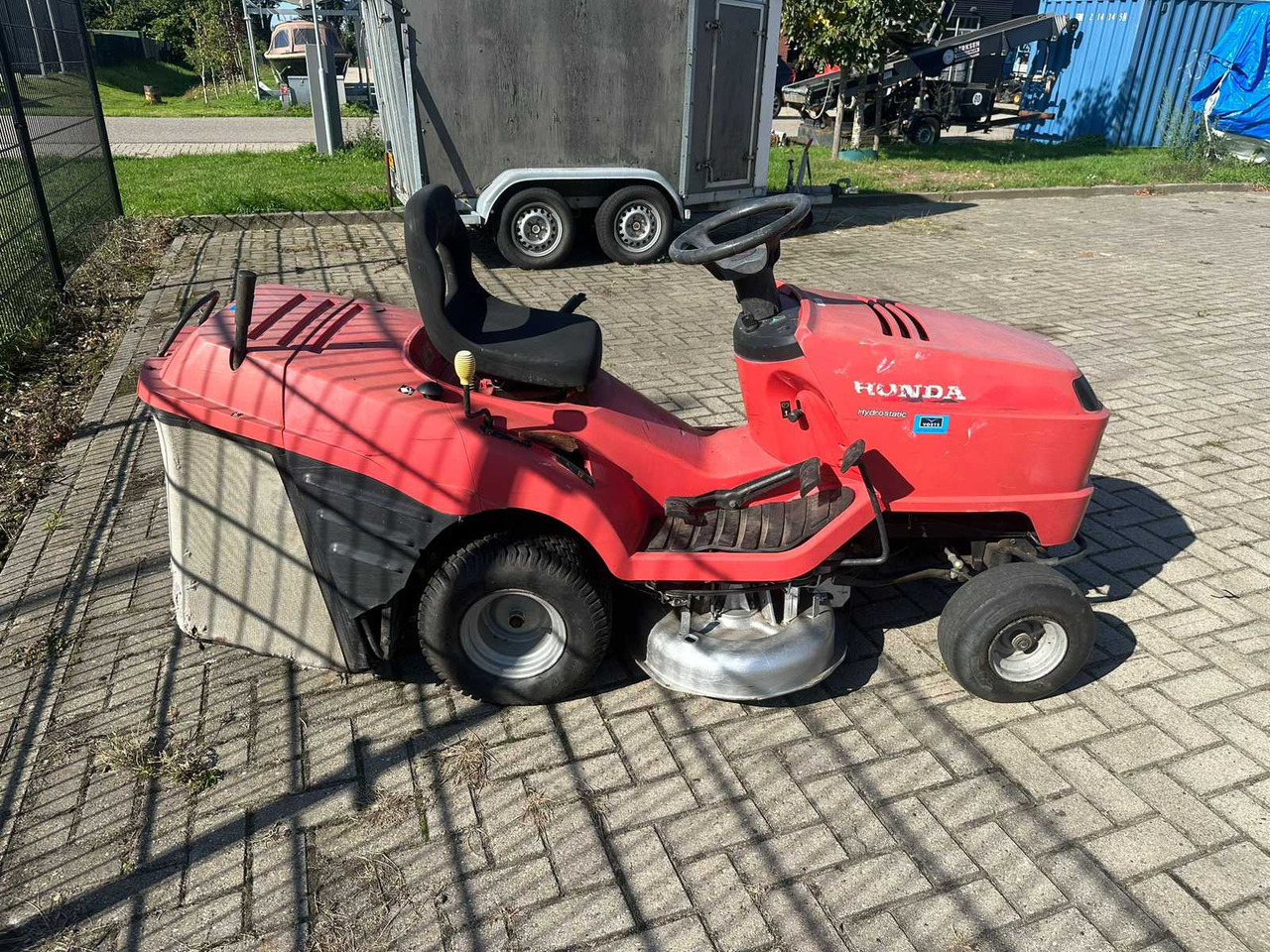 Honda - Χλοοκοπτικό: φωτογραφία 3 Honda - Χλοοκοπτικό: φωτογραφία 3