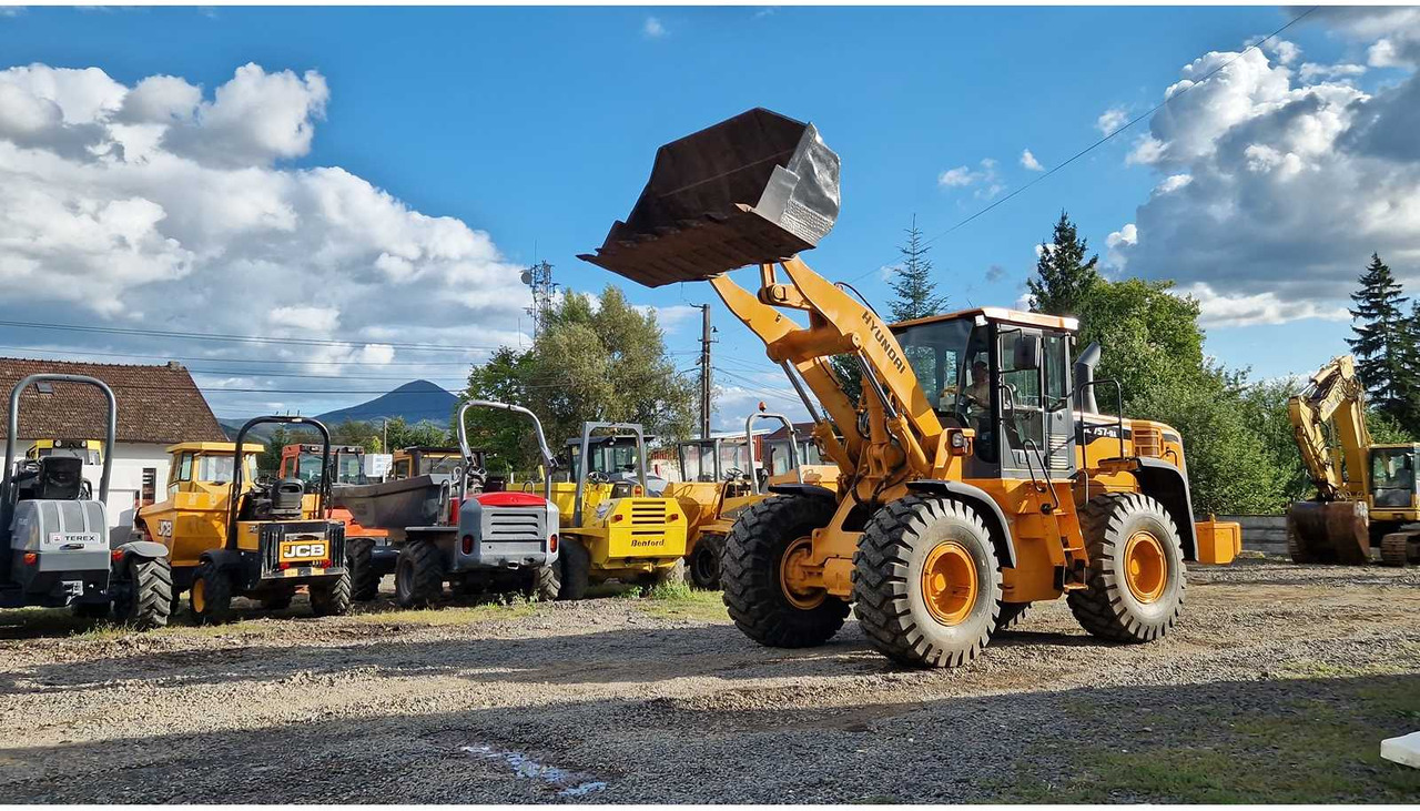 Hyundai HL757-9A - Ελαστιχοφόρος φορτωτής: φωτογραφία 2 Hyundai HL757-9A - Ελαστιχοφόρος φορτωτής: φωτογραφία 2