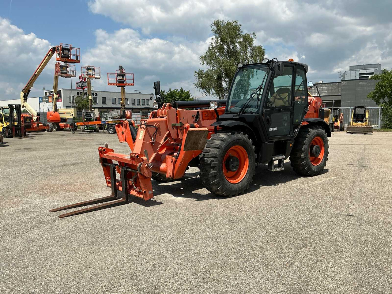 JCB 540-140 - Φορτωτής πλάγιας ολίσθησης: φωτογραφία 2 JCB 540-140 - Φορτωτής πλάγιας ολίσθησης: φωτογραφία 2