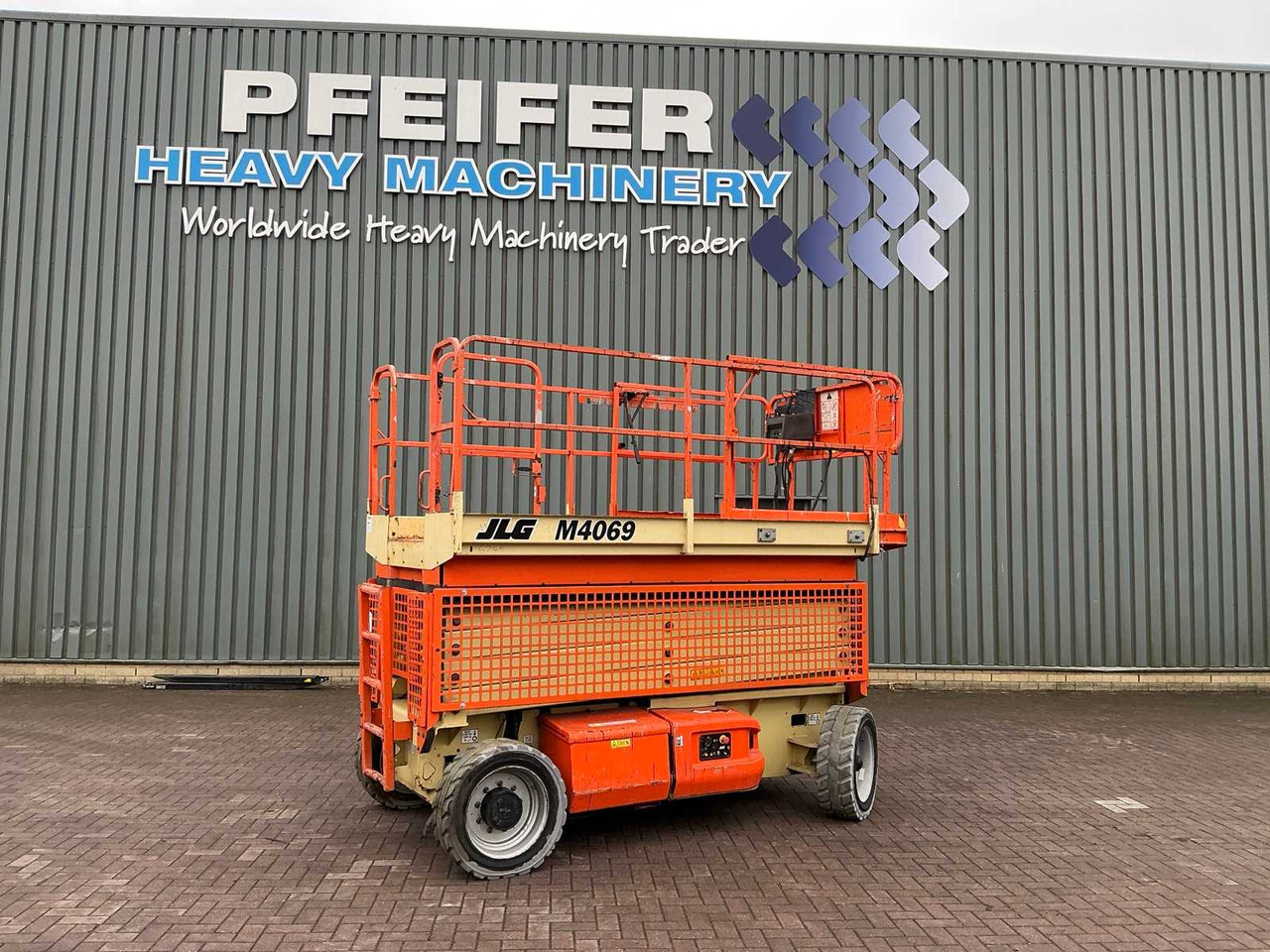JLG M4069 - Πλατφόρμα εναέρια: φωτογραφία 1 JLG M4069 - Πλατφόρμα εναέρια: φωτογραφία 1