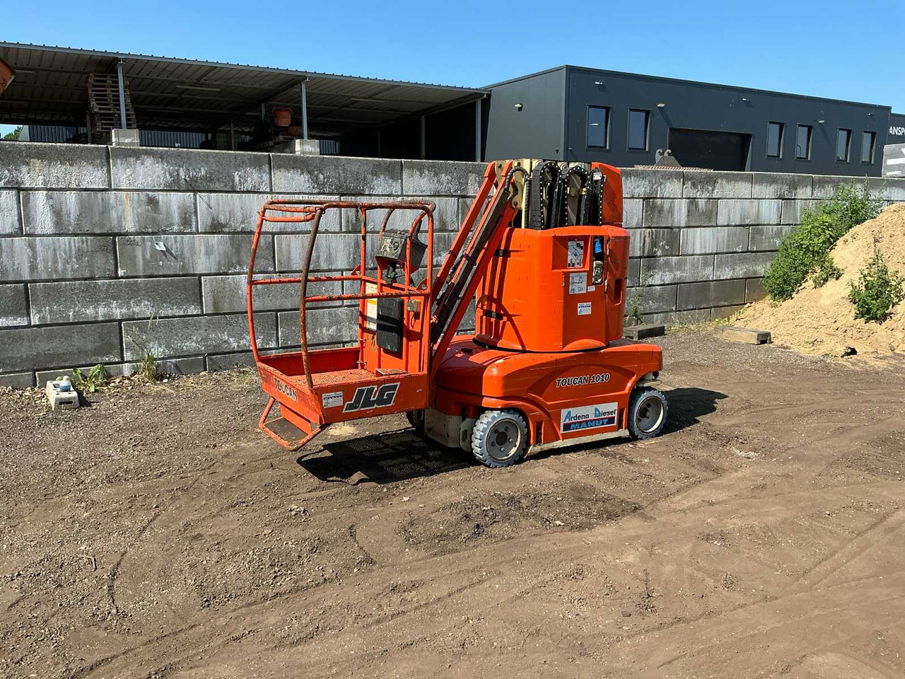 JLG Toucan1010 - Πλατφόρμα εναέρια: φωτογραφία 1 JLG Toucan1010 - Πλατφόρμα εναέρια: φωτογραφία 1