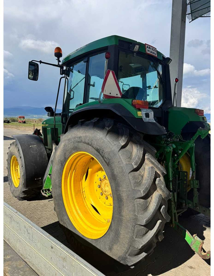 JOHN DEERE 6910 - Τρακτέρ: φωτογραφία 4 JOHN DEERE 6910 - Τρακτέρ: φωτογραφία 4