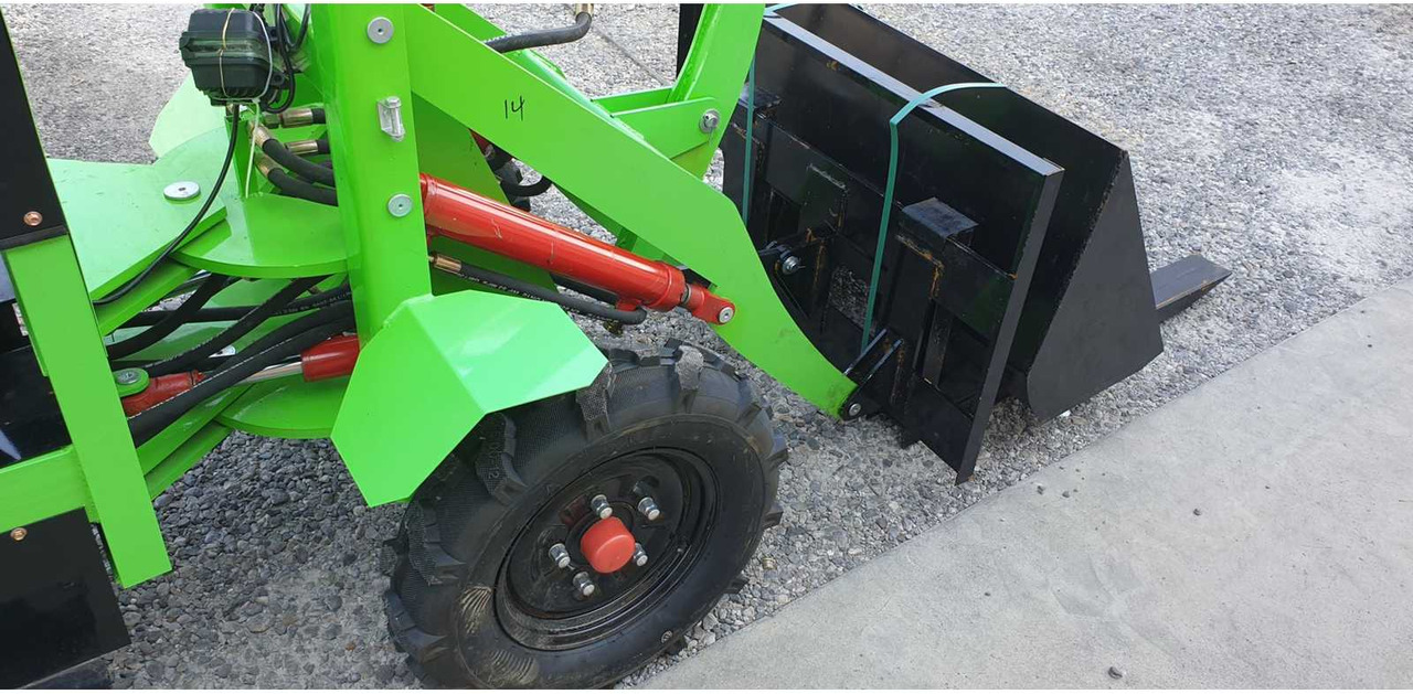 JPC ME18 4X4 WHEEL LOADER - Ελαστιχοφόρος φορτωτής: φωτογραφία 5 JPC ME18 4X4 WHEEL LOADER - Ελαστιχοφόρος φορτωτής: φωτογραφία 5