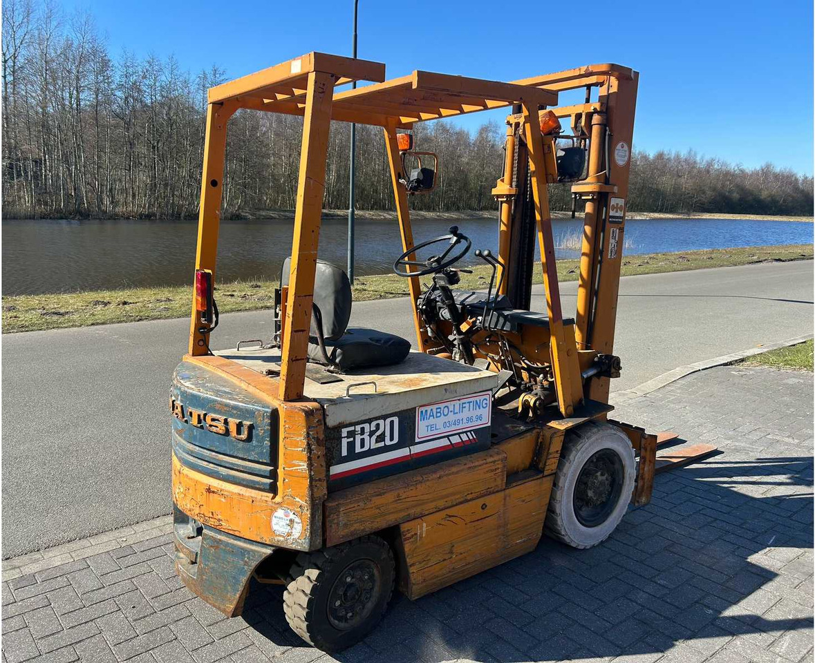 KOMATSU FB20-3 FORKLIFT - Περονοφόρο όχημα: φωτογραφία 4 KOMATSU FB20-3 FORKLIFT - Περονοφόρο όχημα: φωτογραφία 4