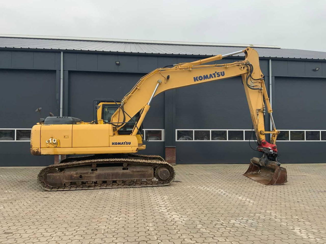 Komatsu 210 - Ερπυστριοφόρος εκσκαφέας: φωτογραφία 4 Komatsu 210 - Ερπυστριοφόρος εκσκαφέας: φωτογραφία 4