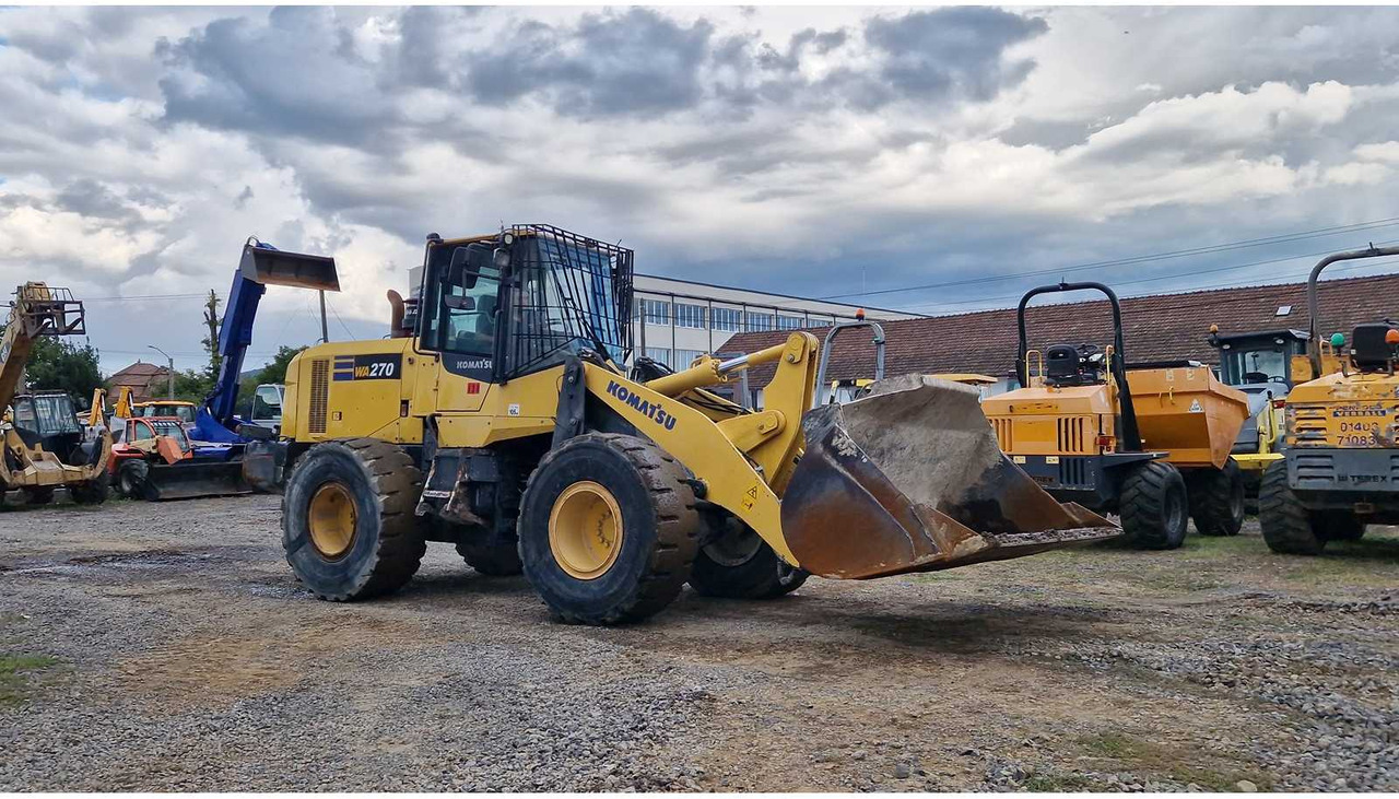Komatsu WA270-7 - Ελαστιχοφόρος φορτωτής: φωτογραφία 3 Komatsu WA270-7 - Ελαστιχοφόρος φορτωτής: φωτογραφία 3