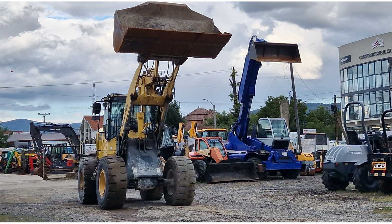 Komatsu WA270-7 - Ελαστιχοφόρος φορτωτής: φωτογραφία 5 Komatsu WA270-7 - Ελαστιχοφόρος φορτωτής: φωτογραφία 5