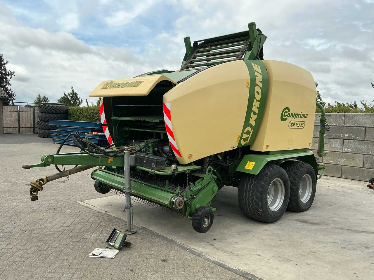 Krone Comprima CF 155 XC - Άλλα μηχανήματα: φωτογραφία 1 Krone Comprima CF 155 XC - Άλλα μηχανήματα: φωτογραφία 1