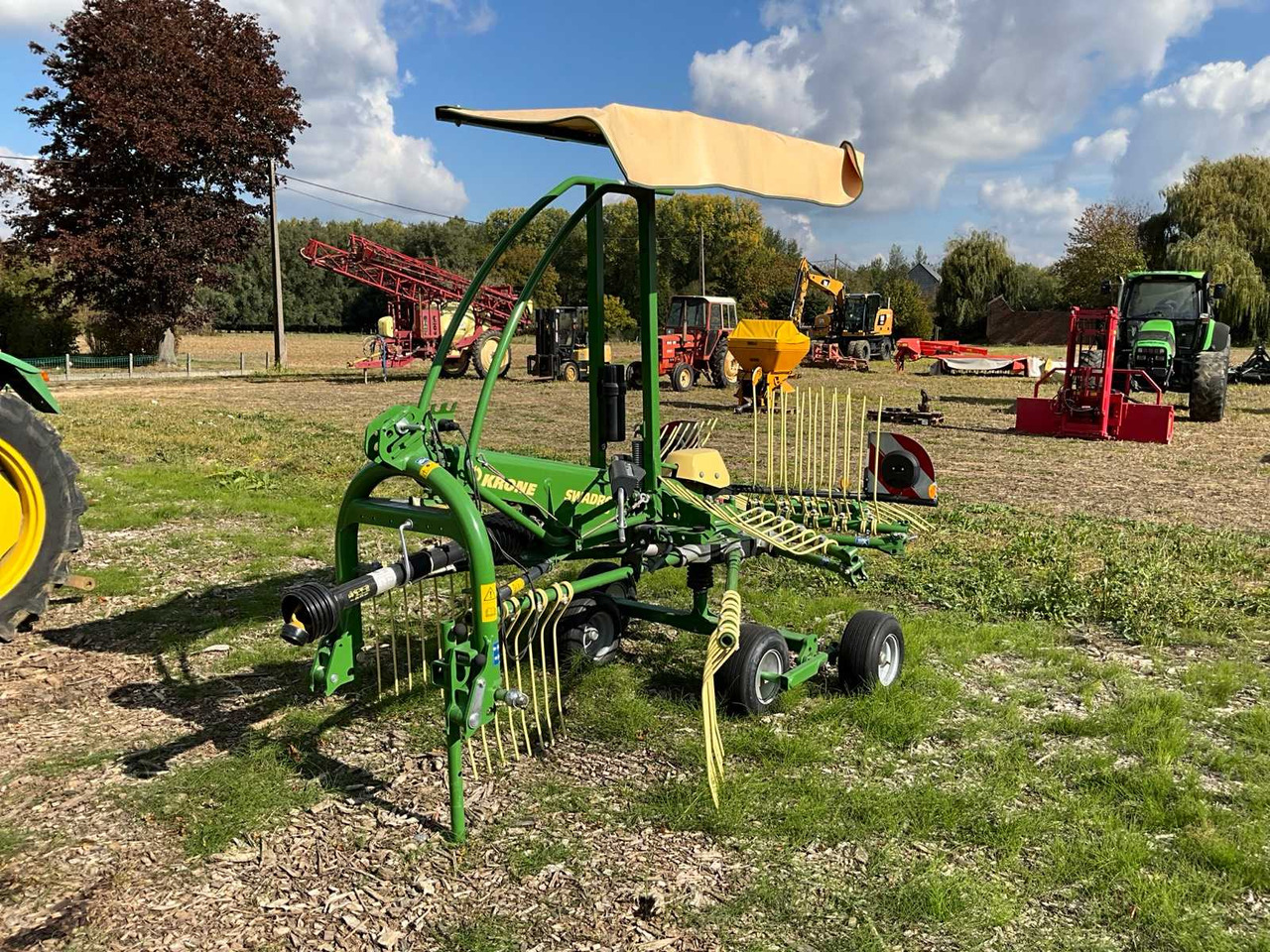 Krone Swadro S380 KS102-04 - Σανού και κτηνοτροφικά μηχανήματα: φωτογραφία 1 Krone Swadro S380 KS102-04 - Σανού και κτηνοτροφικά μηχανήματα: φωτογραφία 1