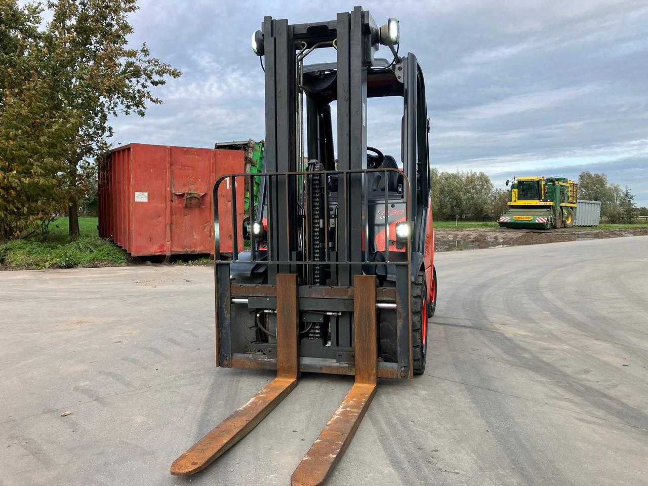 LINDE H30T-02 FORKLIFT 2019 - Περονοφόρο όχημα: φωτογραφία 3 LINDE H30T-02 FORKLIFT 2019 - Περονοφόρο όχημα: φωτογραφία 3