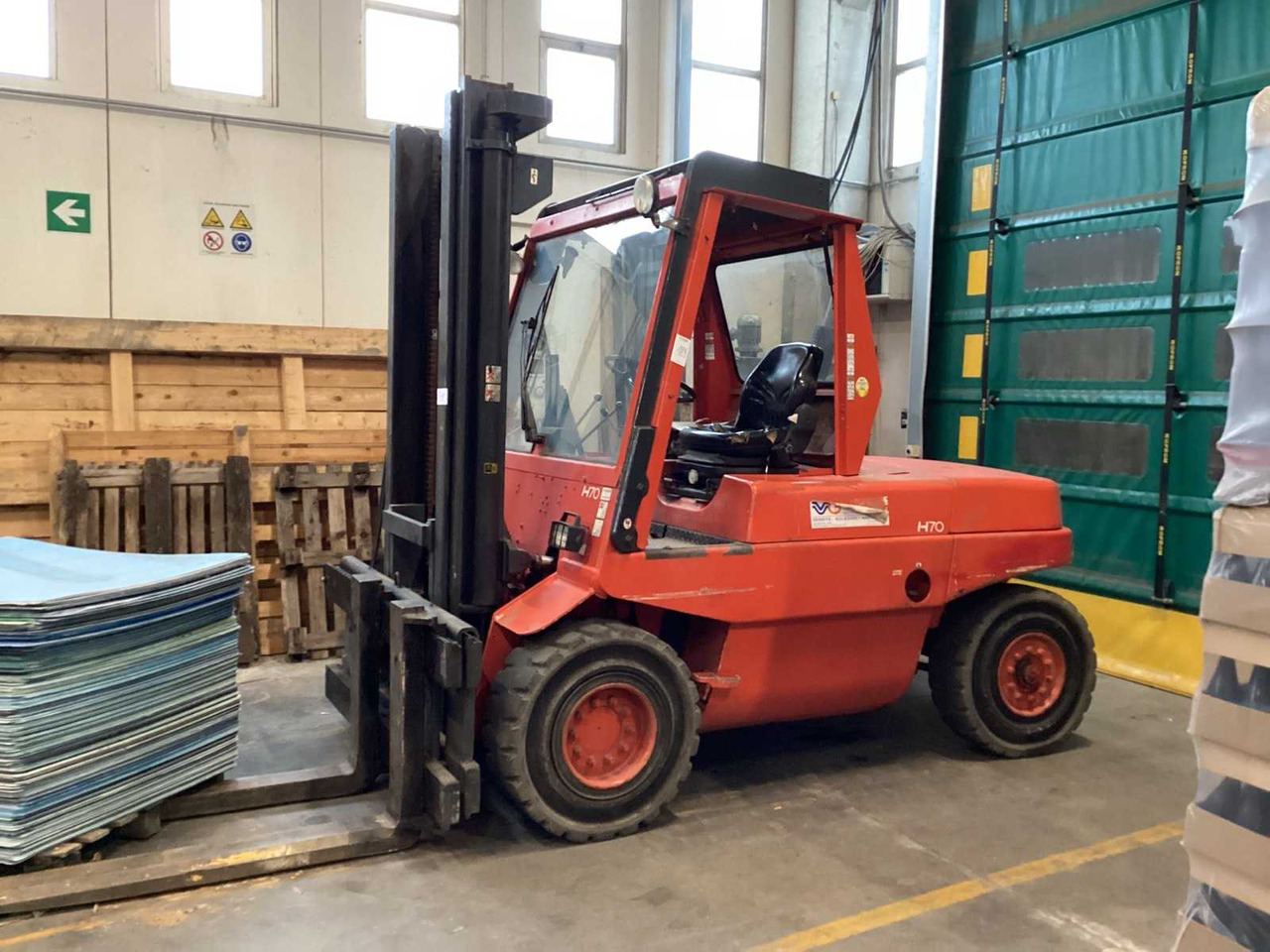 LINDE H70 FORKLIFTS - Περονοφόρο όχημα: φωτογραφία 1 LINDE H70 FORKLIFTS - Περονοφόρο όχημα: φωτογραφία 1