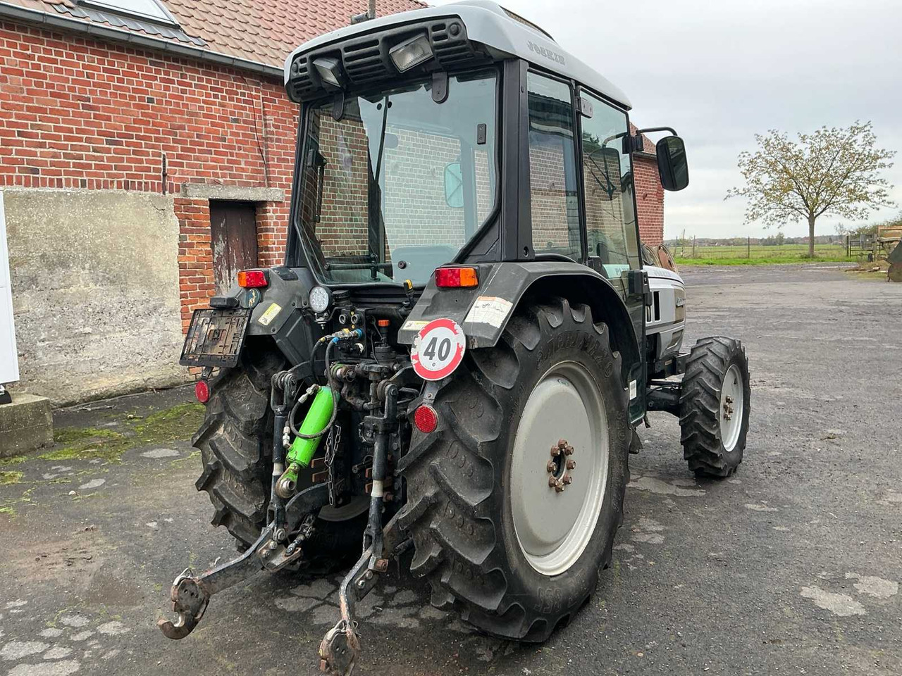 Lamborghini LAMBORGHINI - 2007 - 90F PLUS - TRACTEUR AGRICOLES 4 ROUES MOTORS - Τρακτέρ: φωτογραφία 4 Lamborghini LAMBORGHINI - 2007 - 90F PLUS - TRACTEUR AGRICOLES 4 ROUES MOTORS - Τρακτέρ: φωτογραφία 4