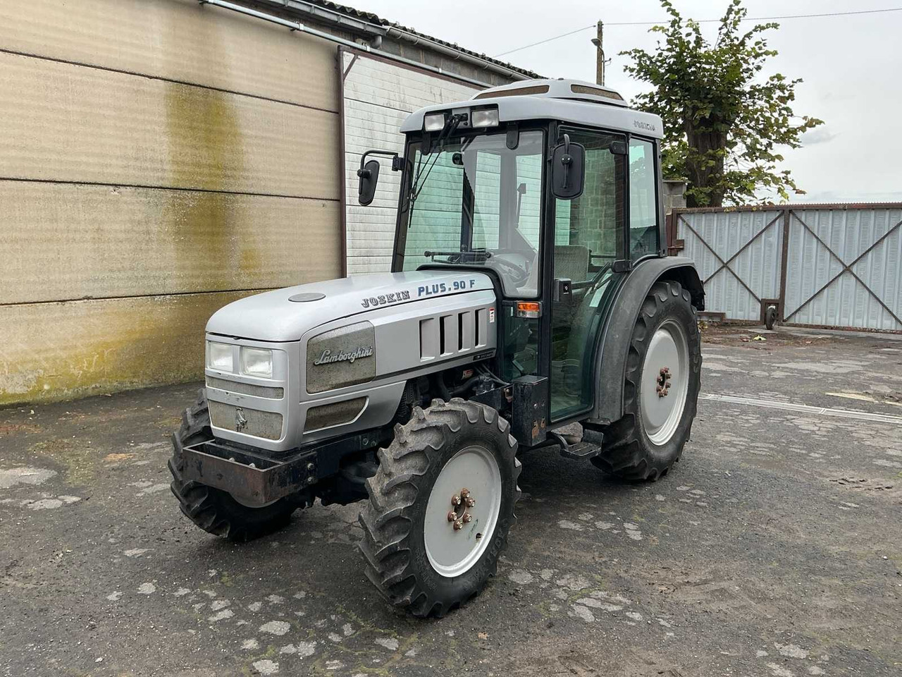 Lamborghini LAMBORGHINI - 2007 - 90F PLUS - TRACTEUR AGRICOLES 4 ROUES MOTORS - Τρακτέρ: φωτογραφία 1 Lamborghini LAMBORGHINI - 2007 - 90F PLUS - TRACTEUR AGRICOLES 4 ROUES MOTORS - Τρακτέρ: φωτογραφία 1