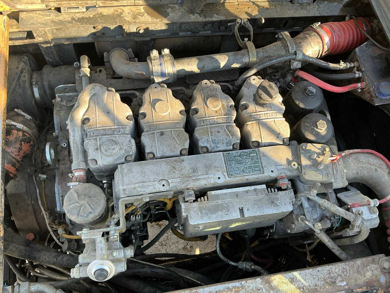 Liebherr 924 - Ερπυστριοφόρος εκσκαφέας: φωτογραφία 3 Liebherr 924 - Ερπυστριοφόρος εκσκαφέας: φωτογραφία 3