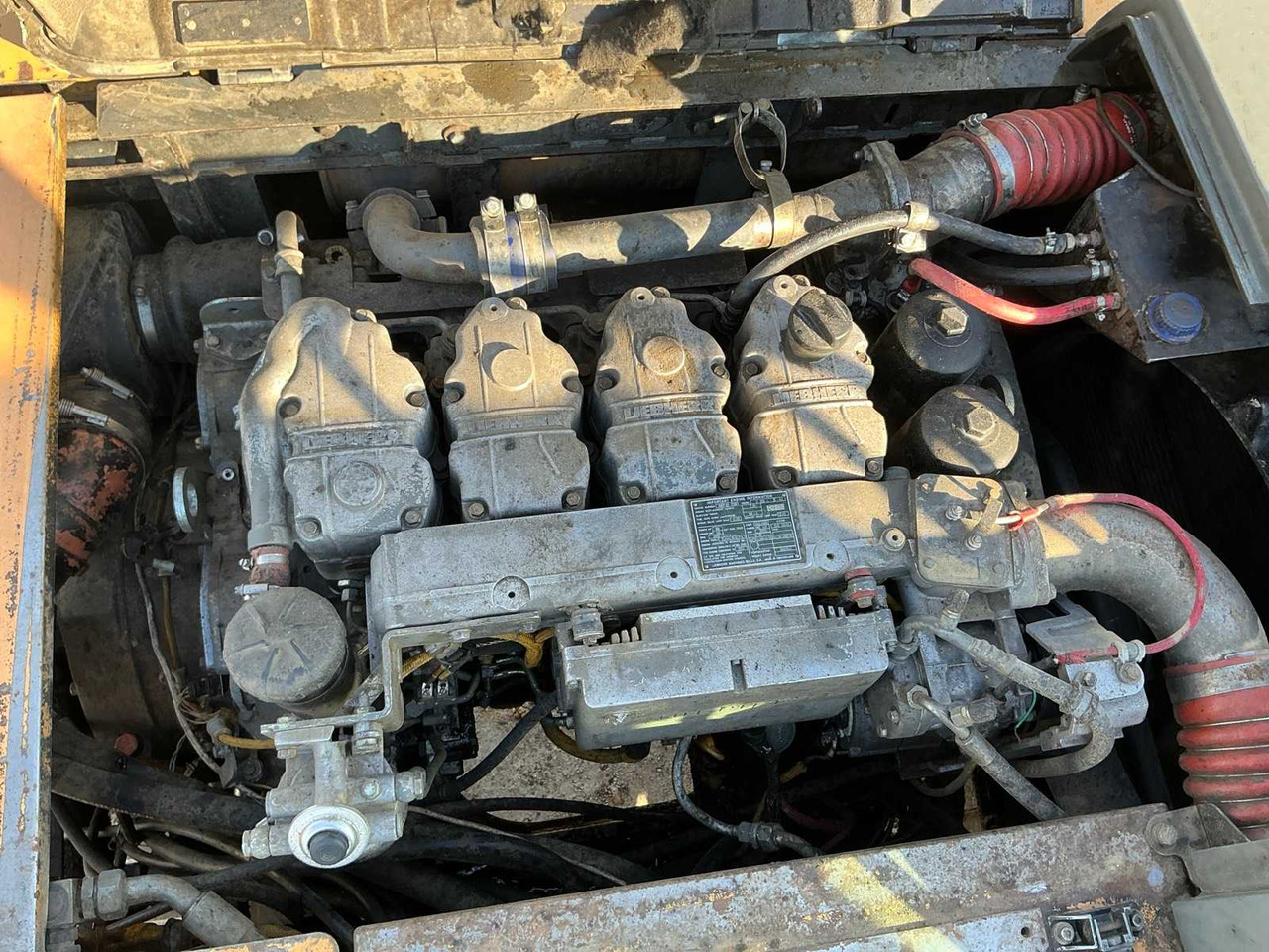 Liebherr 924 - Ερπυστριοφόρος εκσκαφέας: φωτογραφία 5 Liebherr 924 - Ερπυστριοφόρος εκσκαφέας: φωτογραφία 5