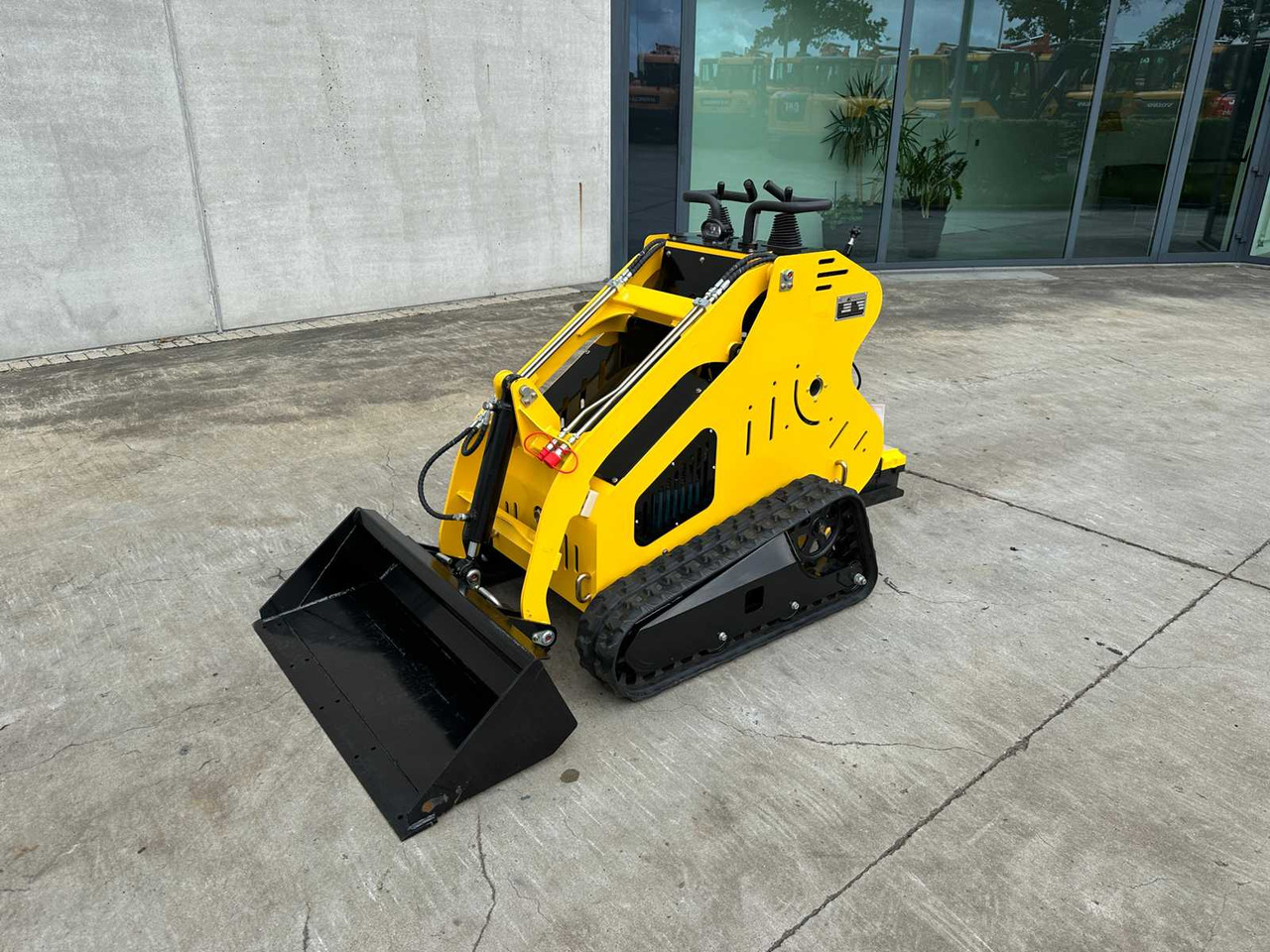 MACHPRO - 2025 - MP-S300 - SKID STEER LOADER - Ερπυστριοφόρος μικρός φορτωτής: φωτογραφία 1 MACHPRO - 2025 - MP-S300 - SKID STEER LOADER - Ερπυστριοφόρος μικρός φορτωτής: φωτογραφία 1