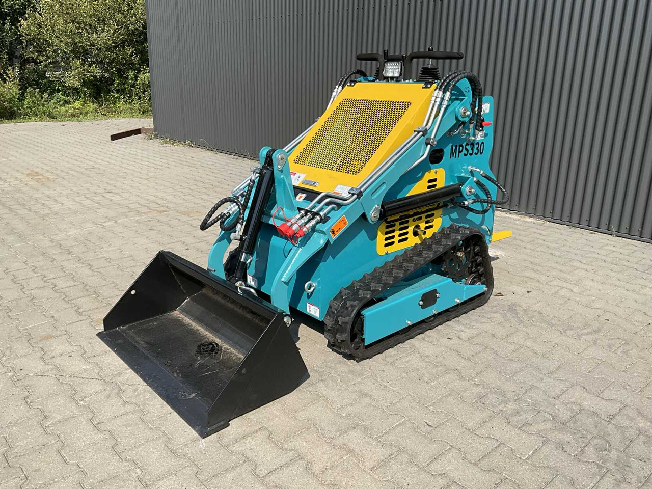 Mach Pro MP-S330 - Φορτωτής πλάγιας ολίσθησης: φωτογραφία 1 Mach Pro MP-S330 - Φορτωτής πλάγιας ολίσθησης: φωτογραφία 1