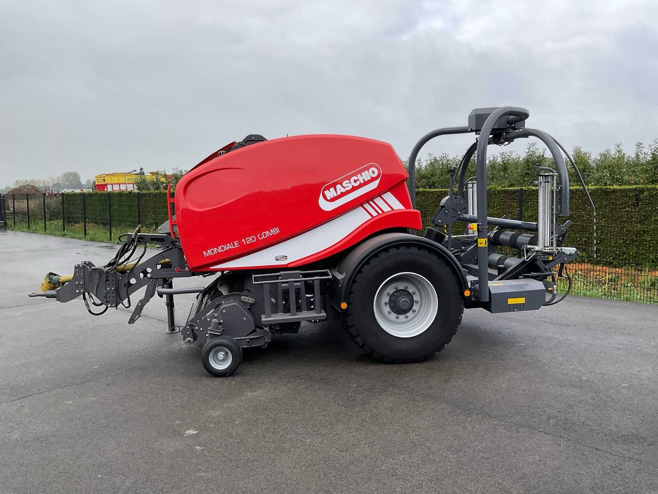 Maschio Mondiale 120 Combi - Χορτοδετική μηχανή στρόγγυλης μπάλας, Μηχάνημα περιτύλιξης: φωτογραφία 3 Maschio Mondiale 120 Combi - Χορτοδετική μηχανή στρόγγυλης μπάλας, Μηχάνημα περιτύλιξης: φωτογραφία 3