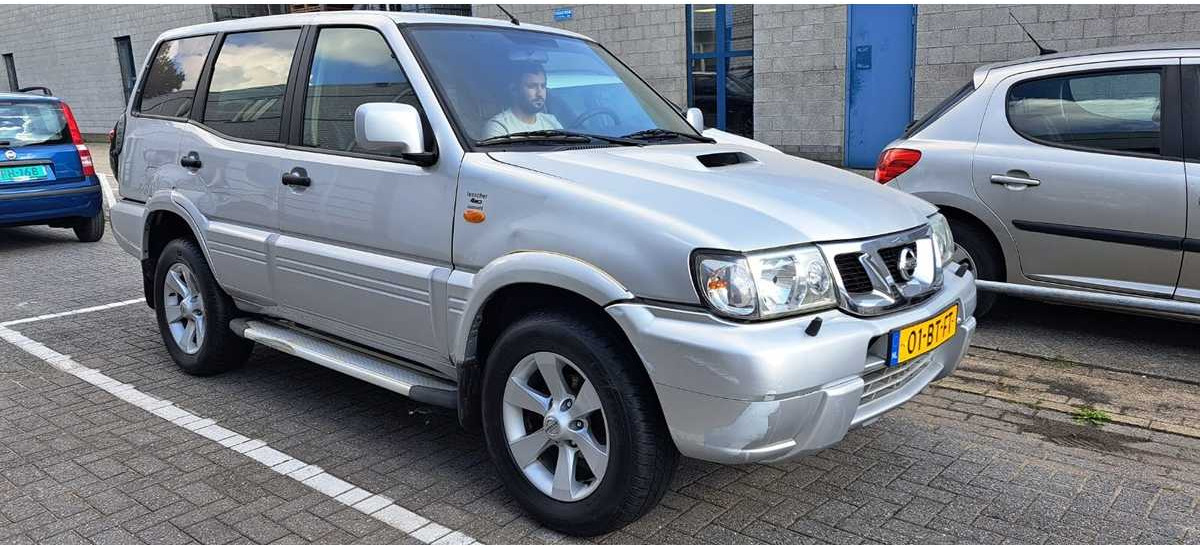 NISSAN - TERRANO LL - 3.0 DI LUXURY SR-B - 01-BT-FT - COMMERCIAL VEHICLE - Ελαφρύ επαγγελματικό: φωτογραφία 2 NISSAN - TERRANO LL - 3.0 DI LUXURY SR-B - 01-BT-FT - COMMERCIAL VEHICLE - Ελαφρύ επαγγελματικό: φωτογραφία 2